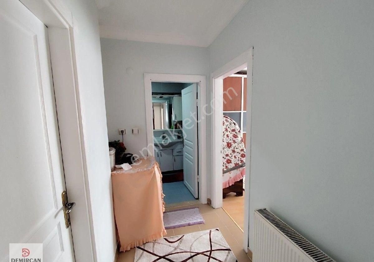 Etimesgut 30 Ağustos Mah. Masrafsız Geniş Köşe Başında 3+1 - Görsel 2