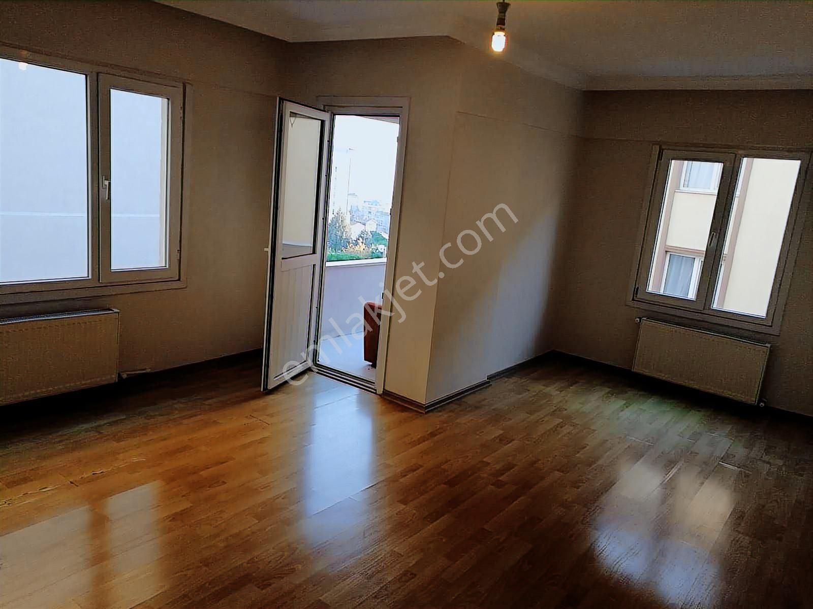 Pendik Çınardere Mahallesi'nde 105m2 Kombili 3+1 Daire - Görsel 2