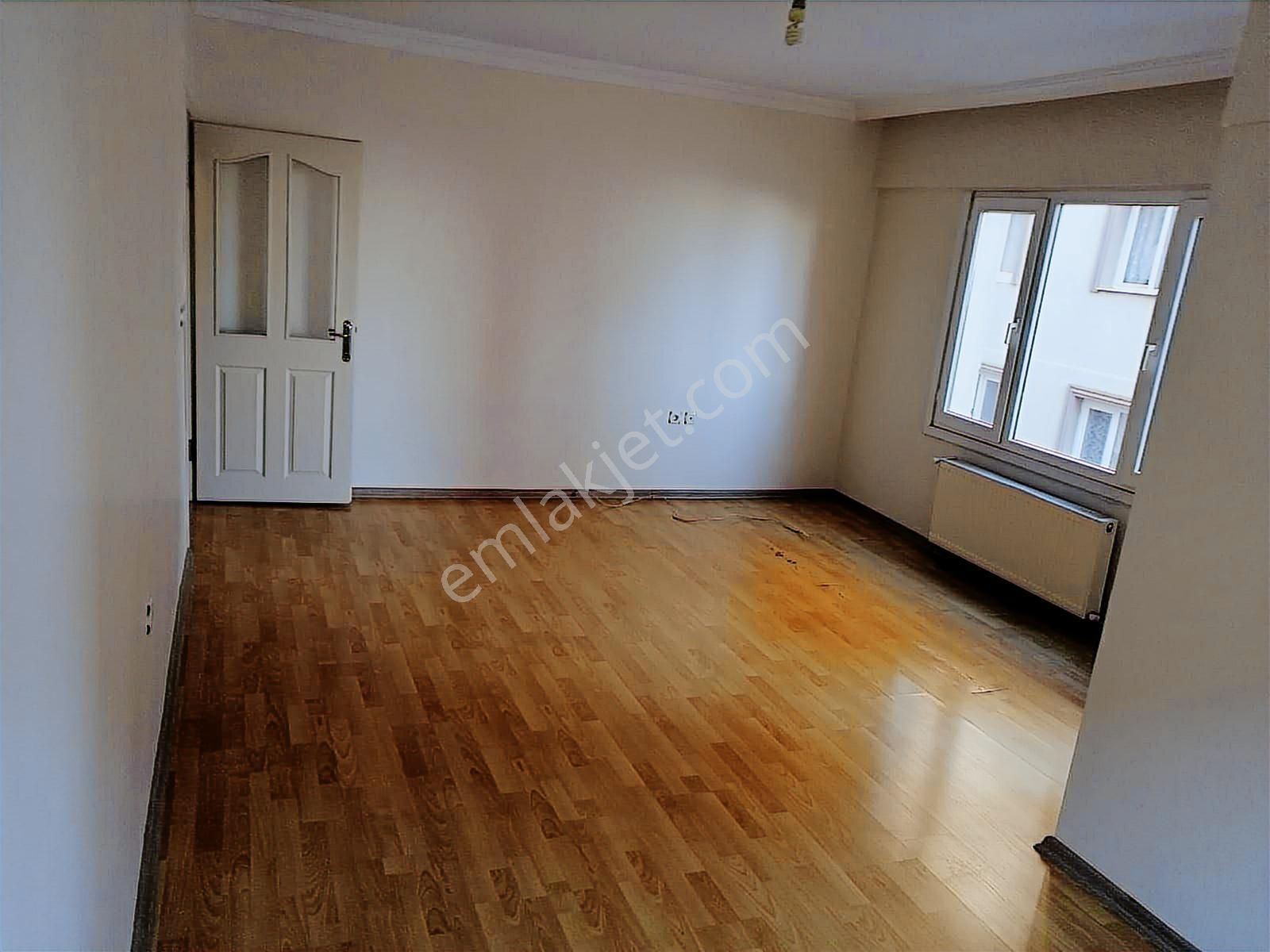 Pendik Çınardere Mahallesi'nde 105m2 Kombili 3+1 Daire - Görsel 8