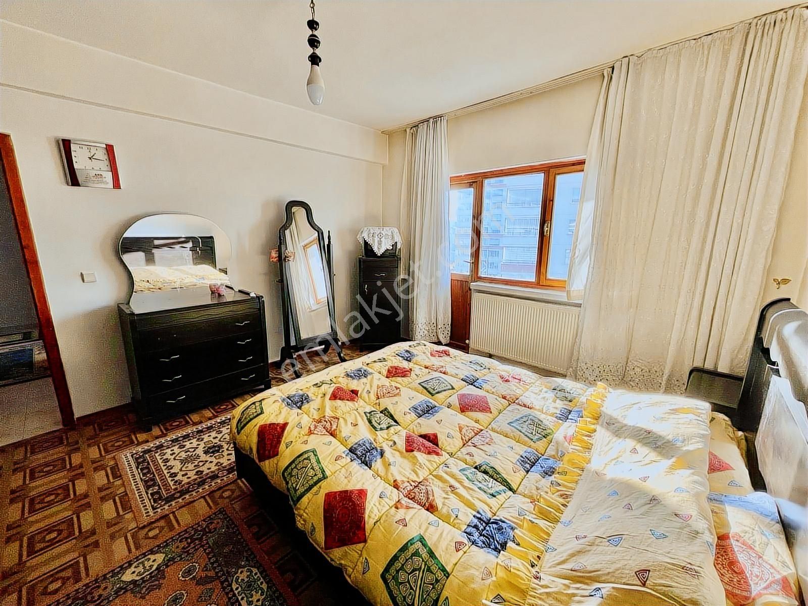 Etimesgut Ahi Mesut Mahallesinde Satılık 3+1 Daire Boş Sitede - Görsel 17