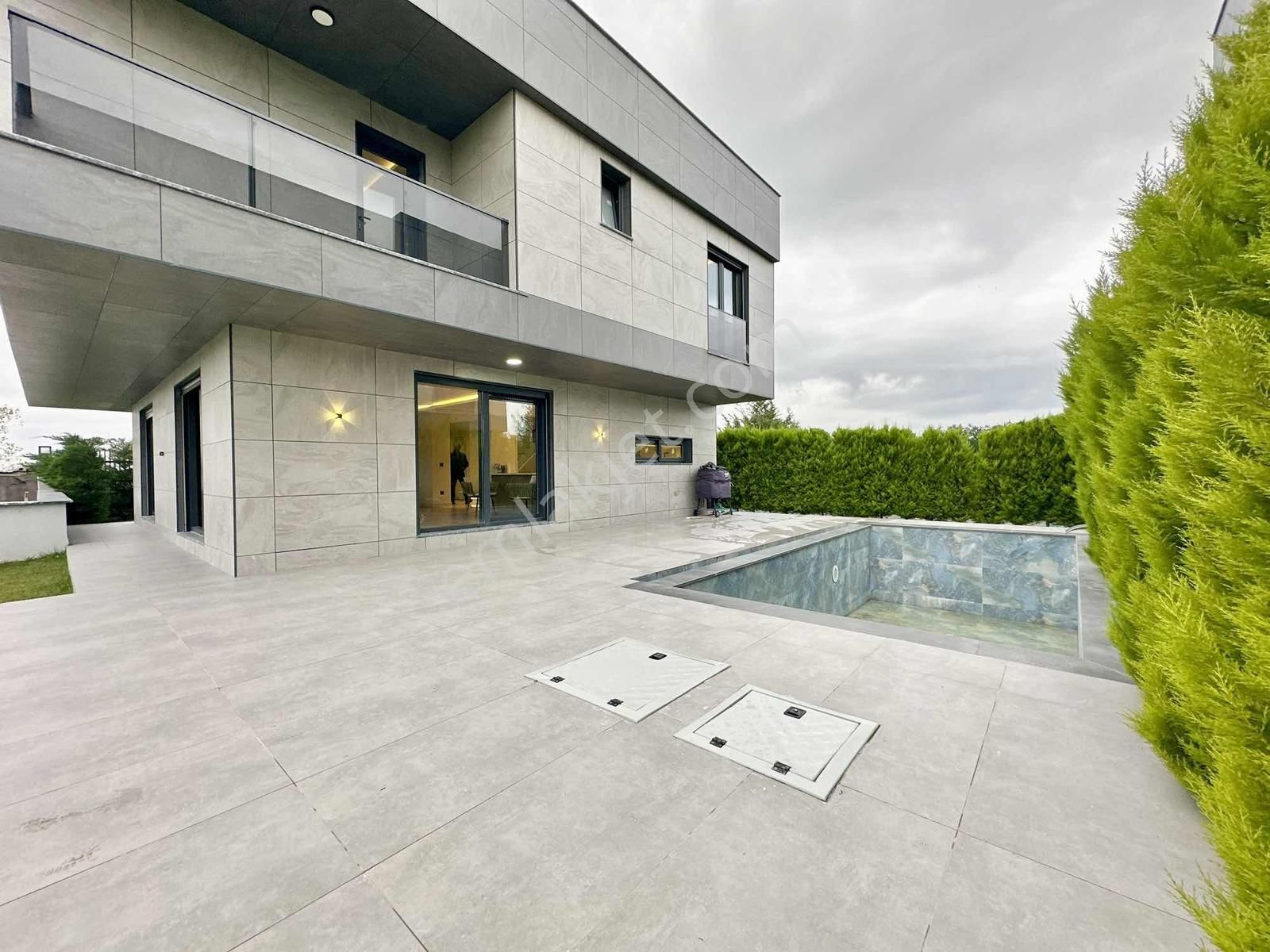 [kassel Yapı]kapalı Otoparklı-müstakil Havuzlu-teraslı-5+1 Villa - Görsel 16