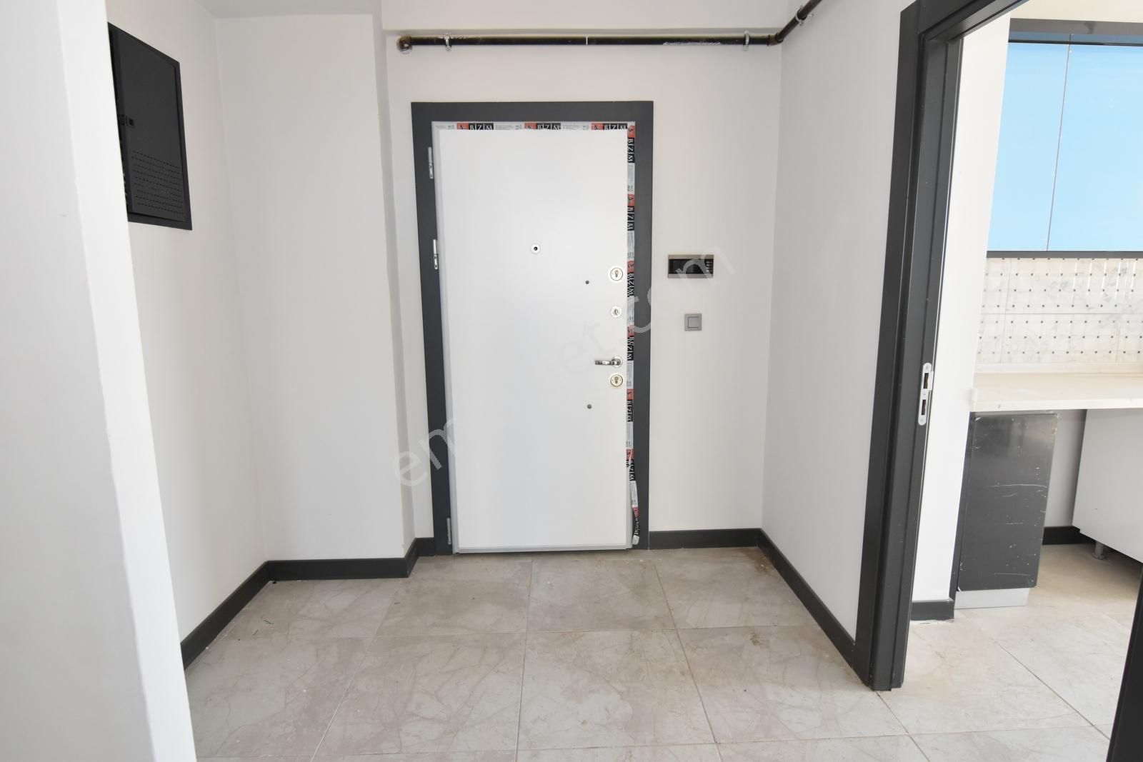 Smart Twins - Bayraklı Toki 2.etap Kiralık 3+1 Manzaralı (d-10) - Görsel 10