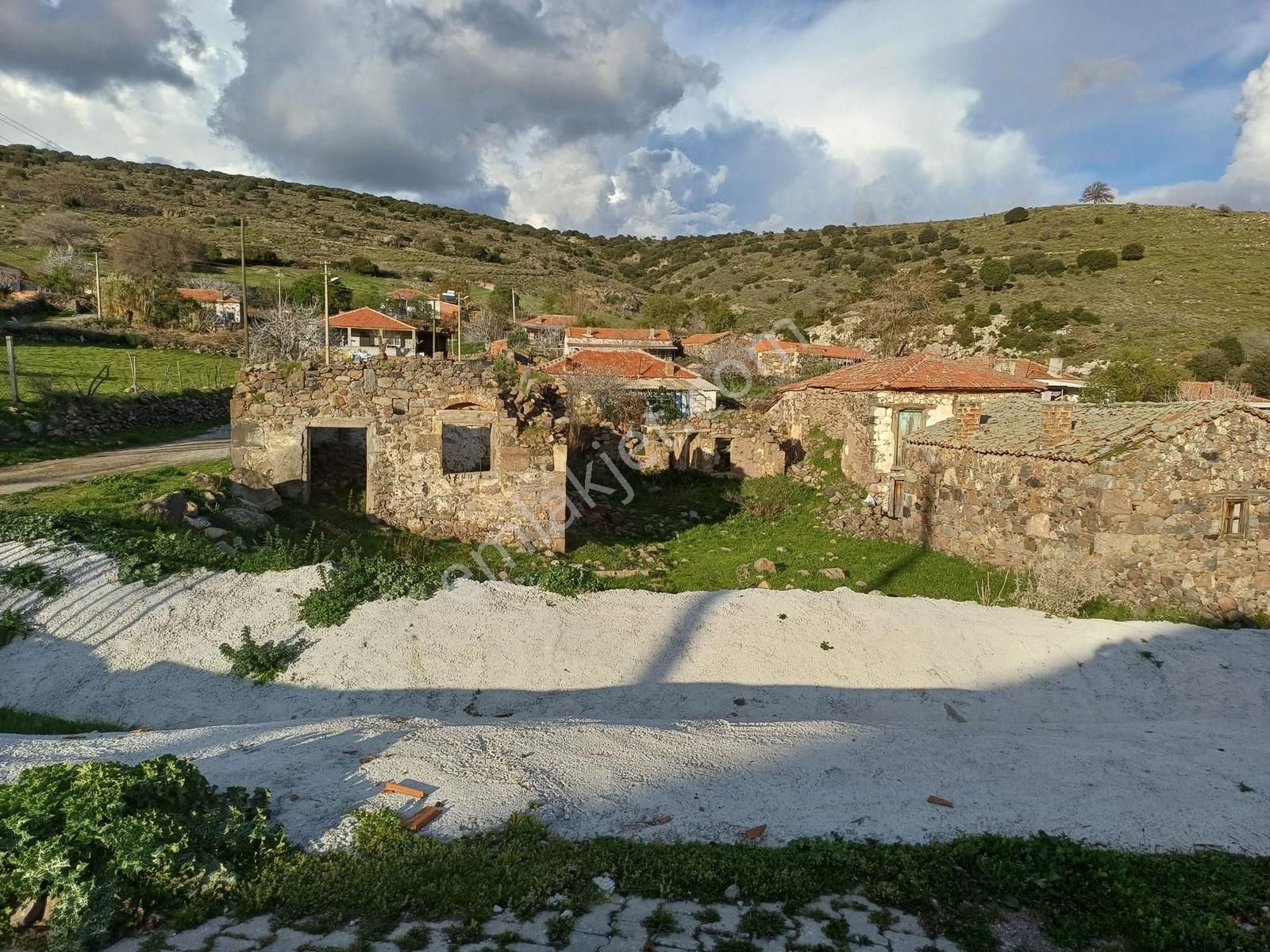 Ev Ve Araç Takası Olur Bahçedere'de 370 M² Arsa - Görsel 5