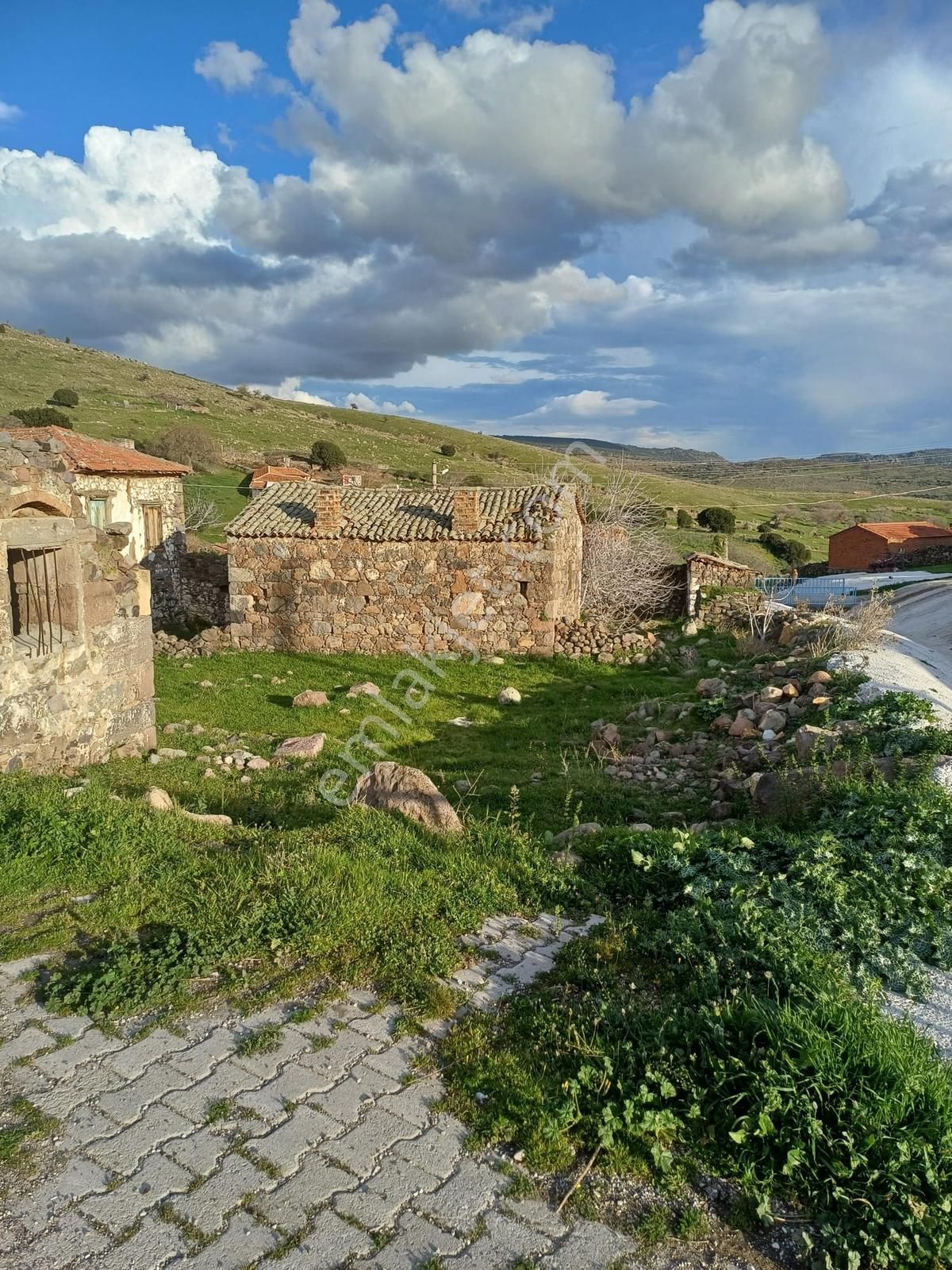 Ev Ve Araç Takası Olur Bahçedere'de 370 M² Arsa - Görsel 8