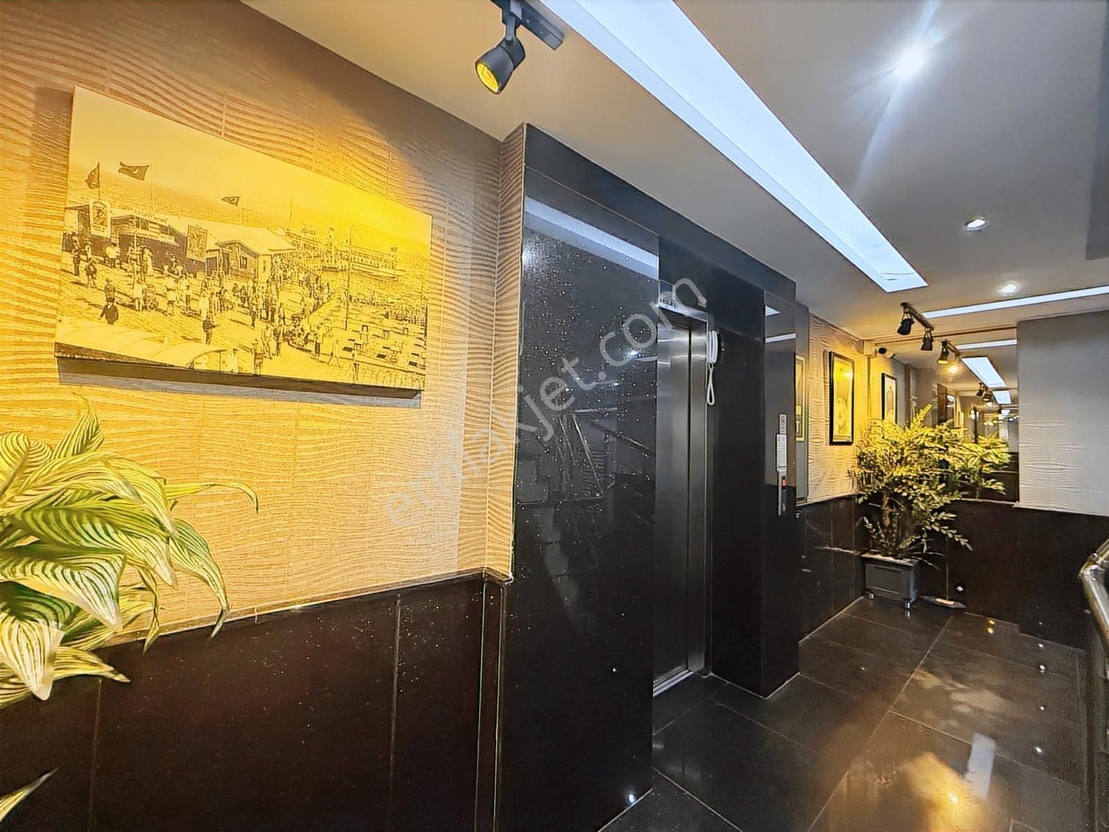 Karşıyaka Yalı Mahallesinde Satılık 5+1 Ultra Lüks Dubleks Daire - Görsel 35