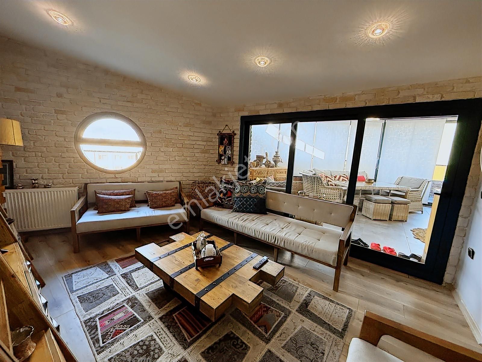 Karşıyaka Yalı Mahallesinde Satılık 5+1 Ultra Lüks Dubleks Daire - Görsel 20