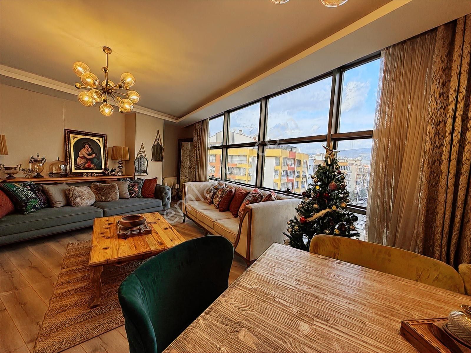 Karşıyaka Yalı Mahallesinde Satılık 5+1 Ultra Lüks Dubleks Daire - Görsel 15