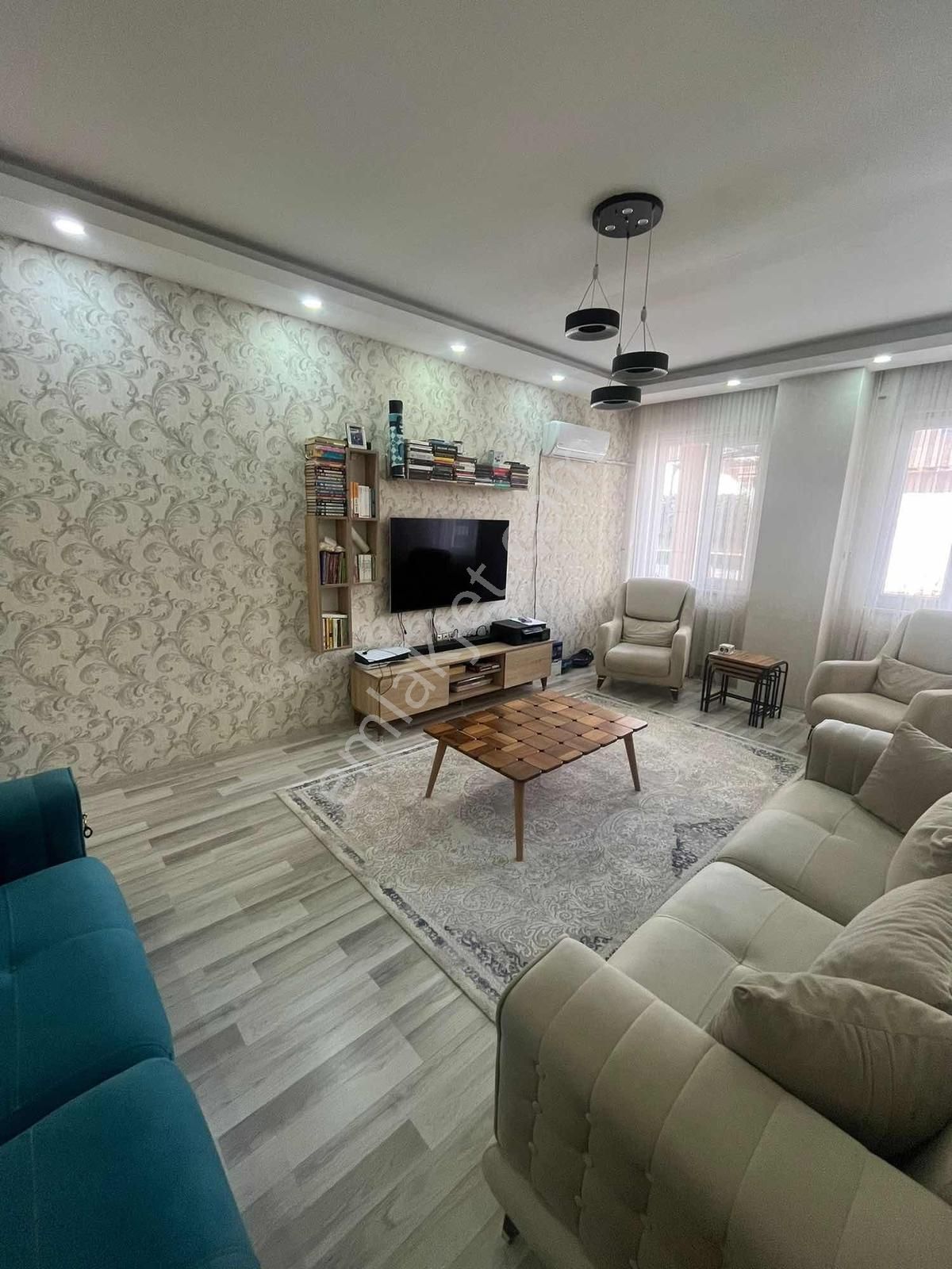 İbni Sina Mah. Bölgenin En Prestijli Sit. Satılık 2.5+1 Daire