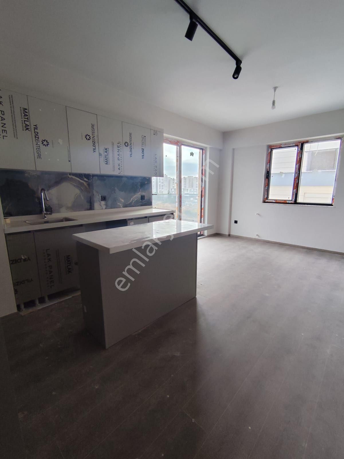 Kepez Çankaya'daşehir Hastanesine Komşugeniş Balkonlu Sıfır Lüks 1+1 Kiralık Daire - Görsel 5