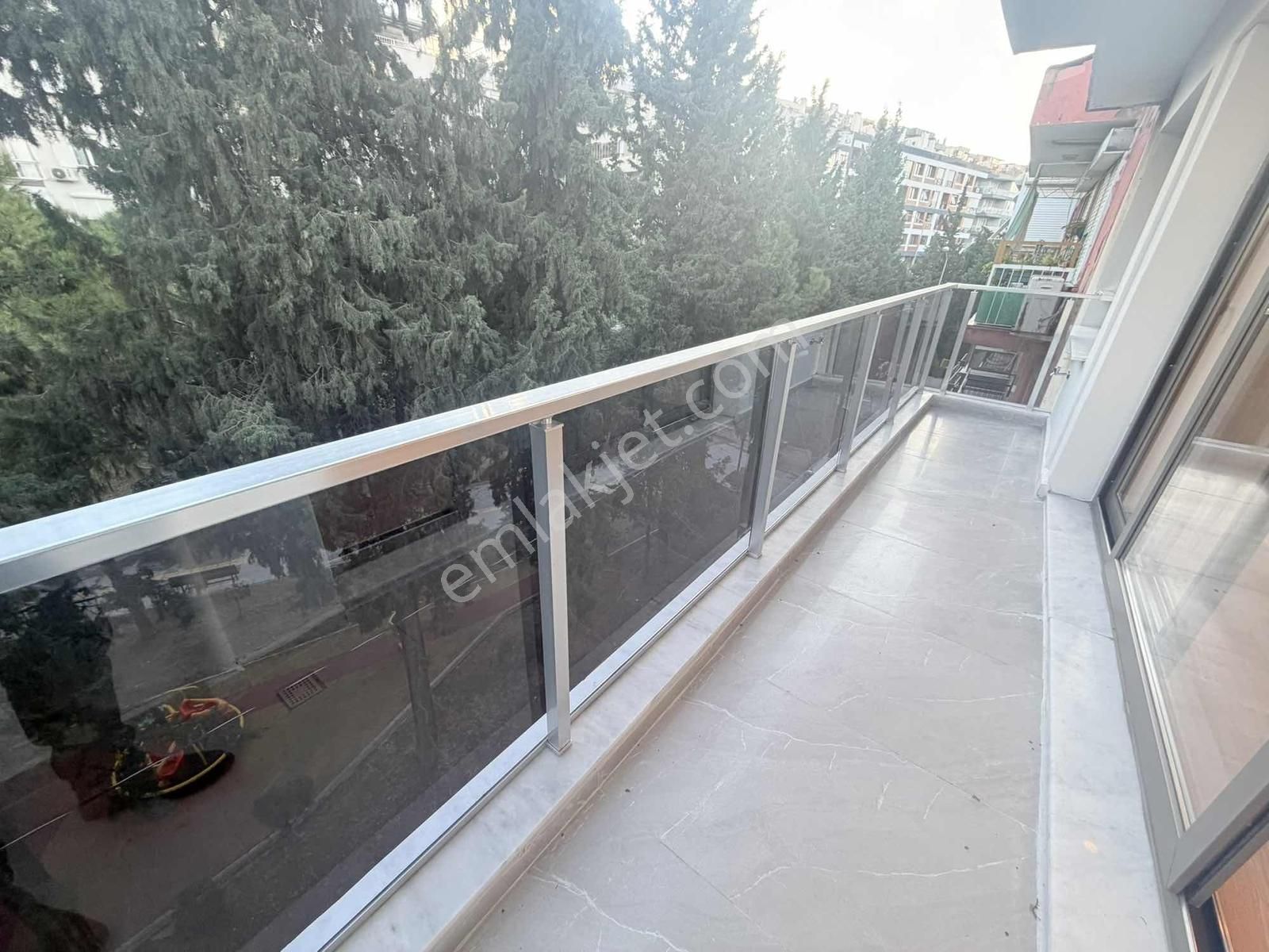 Yeşil Alan Manzaralı Dublex Teraslı 4+1 180 M2 Metro Dibi Daire - Görsel 29