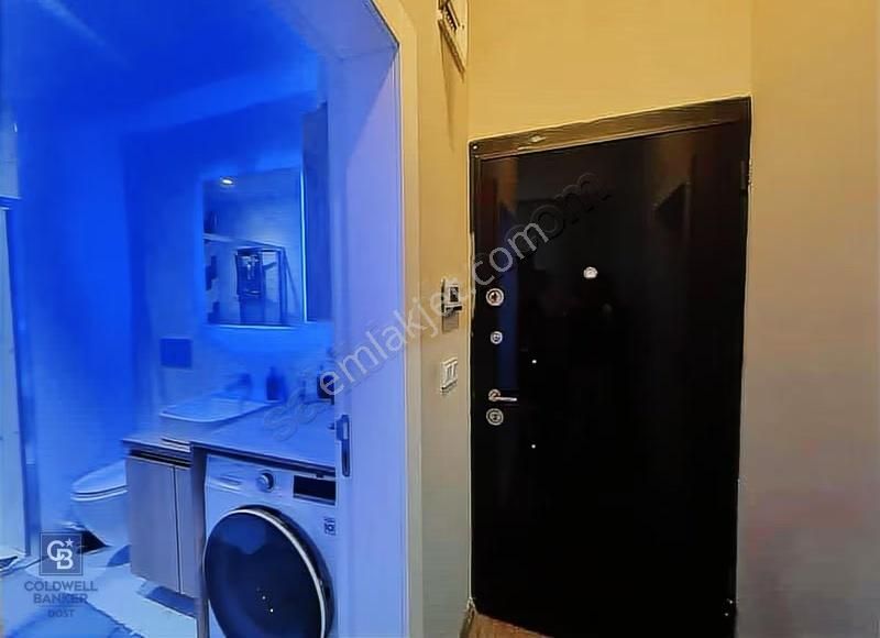 Menderes Cüneytbey Mahallesi Havuzlu Sitede Eşyalı 1+1 Kiralık - Görsel 8