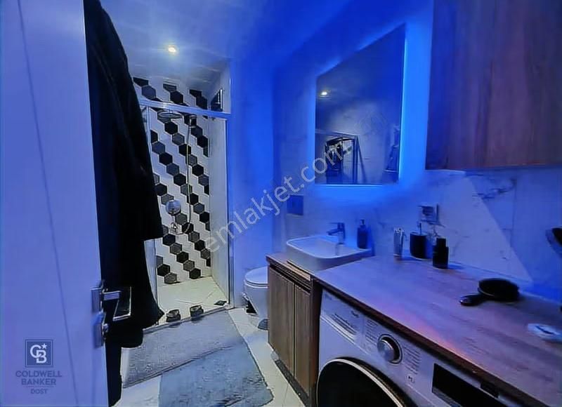 Menderes Cüneytbey Mahallesi Havuzlu Sitede Eşyalı 1+1 Kiralık - Görsel 3