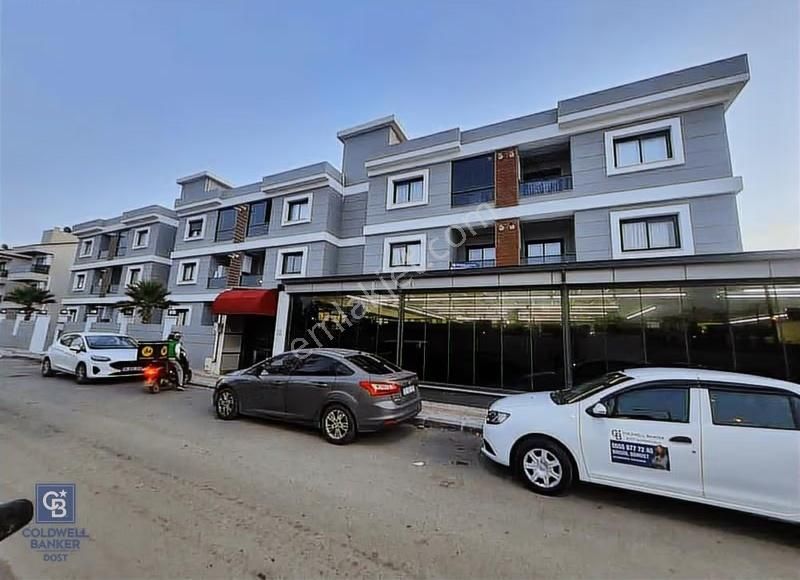 Menderes Cüneytbey Mahallesi Havuzlu Sitede Eşyalı 1+1 Kiralık - Görsel 15