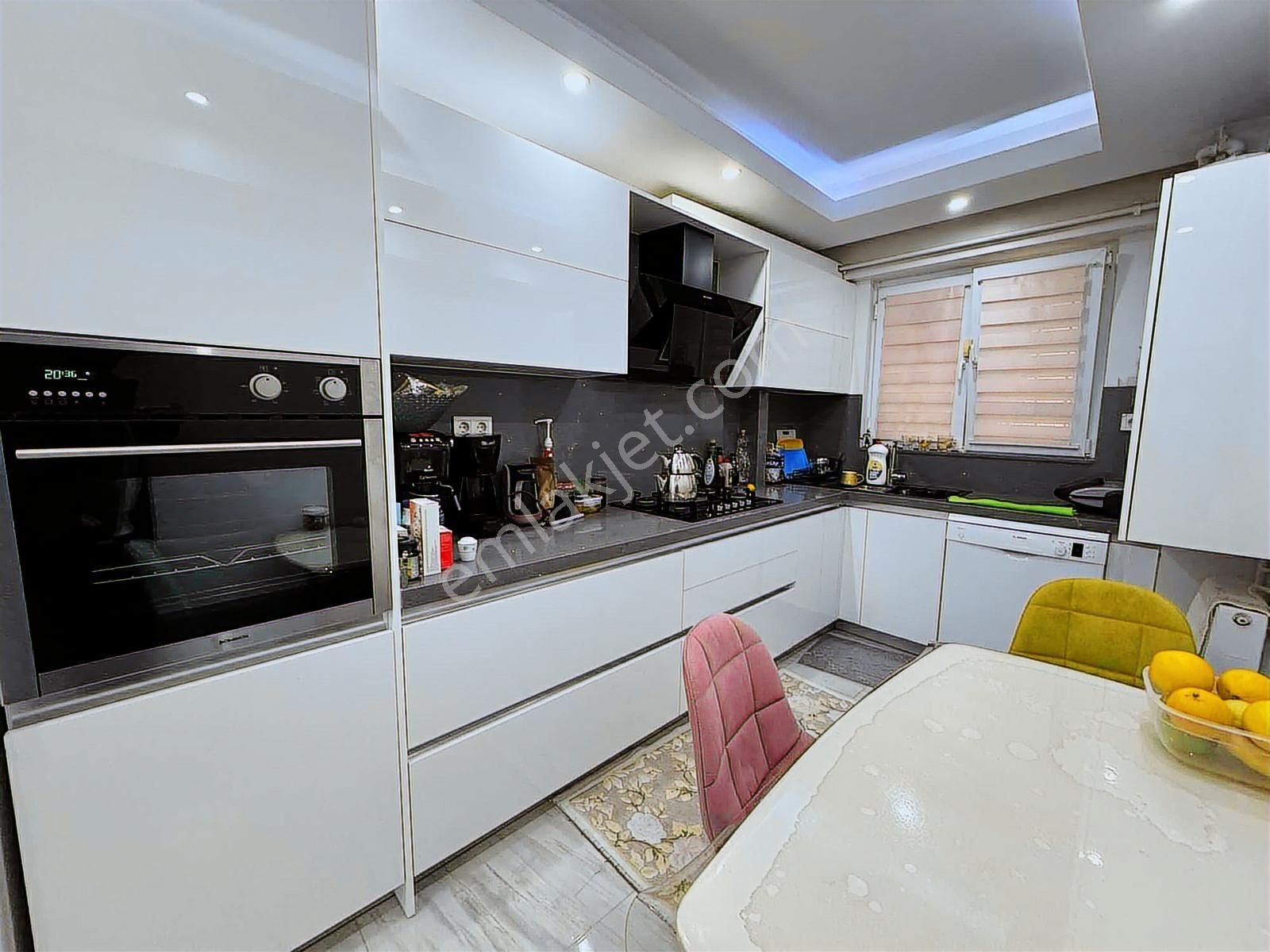 Ümraniye Çamlık Mh Full Yenilenmiş Masrafsız Ara Kat 2+1 - Görsel 18