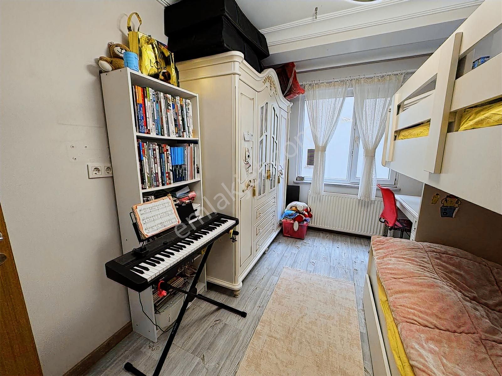 Ümraniye Çamlık Mh Full Yenilenmiş Masrafsız Ara Kat 2+1 - Görsel 8