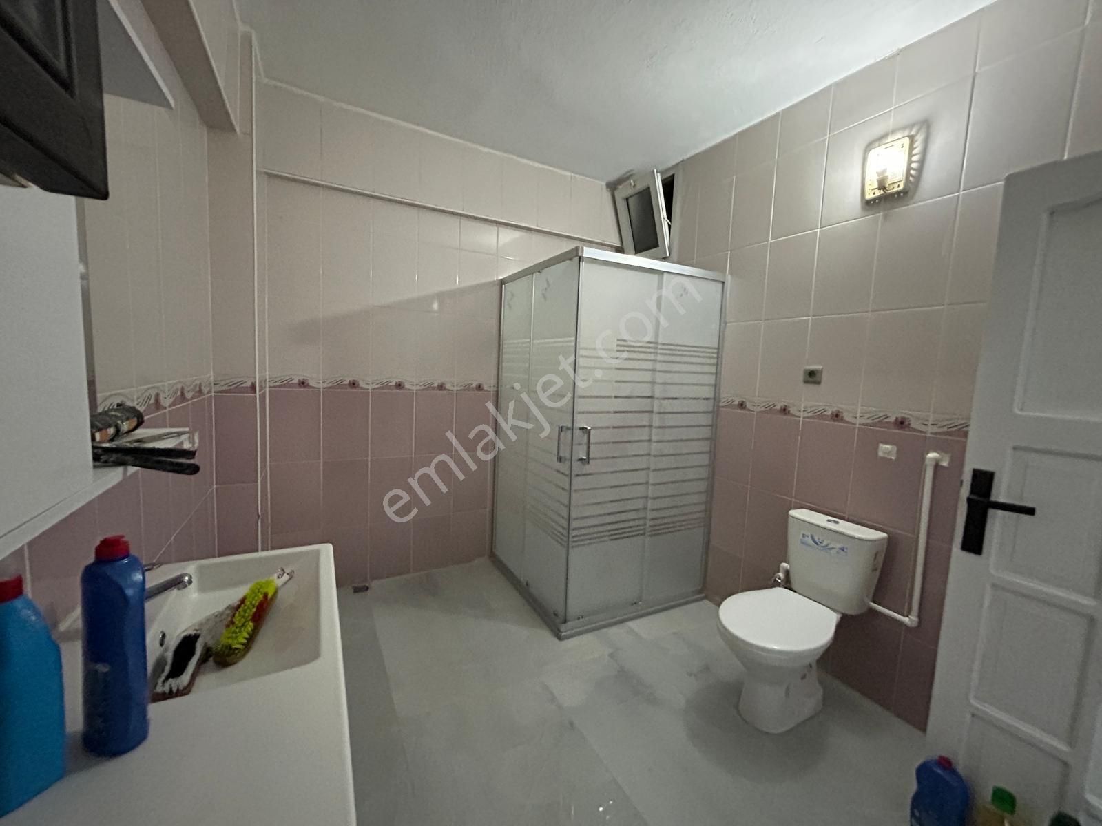 Menemen Uğur Mumcu Mahallesi Kiralık Bahçeli 3+1 Daire - Görsel 7