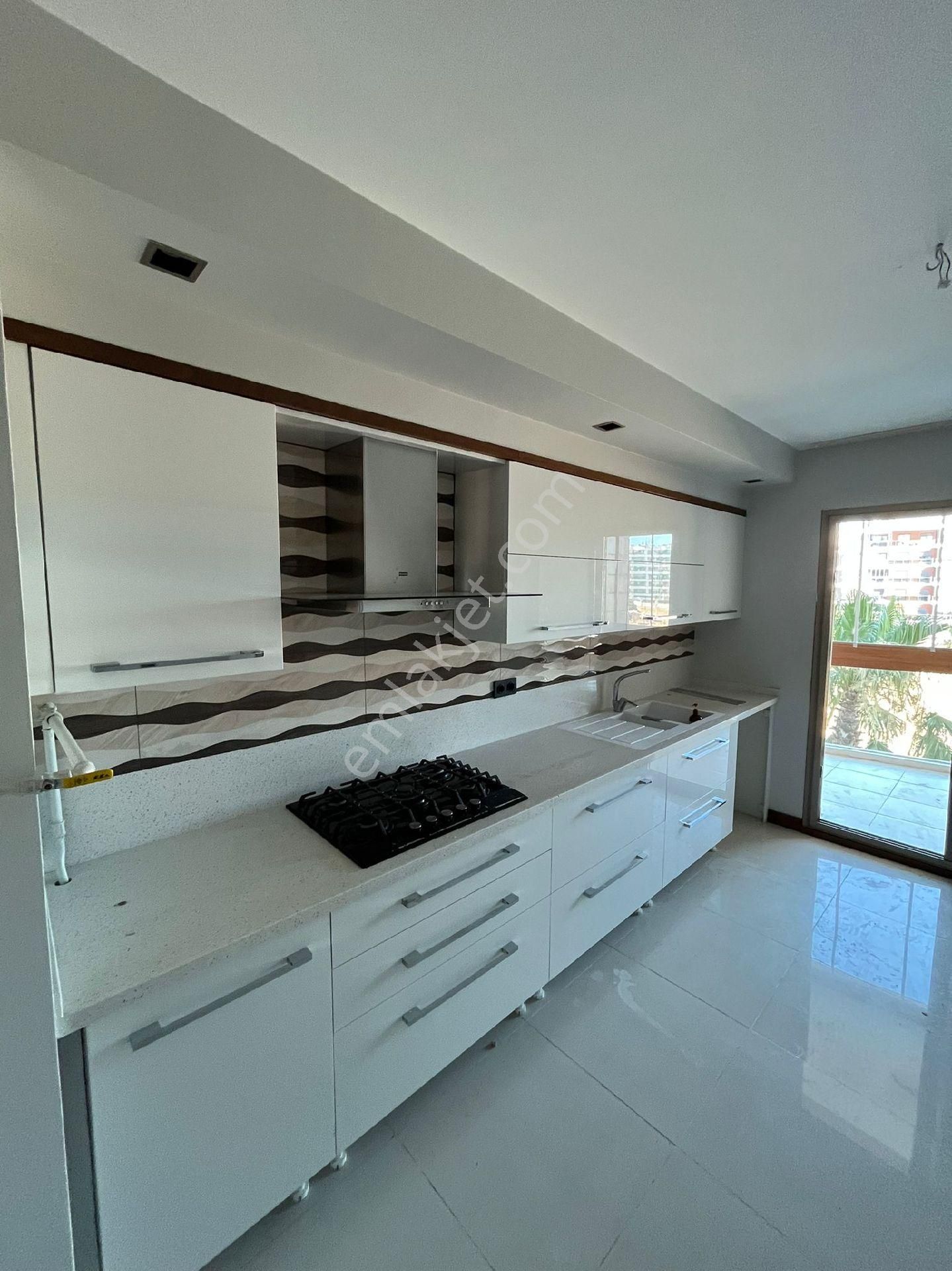 Gaziemirde Site İçerisinde Kiralık Daire - Görsel 7