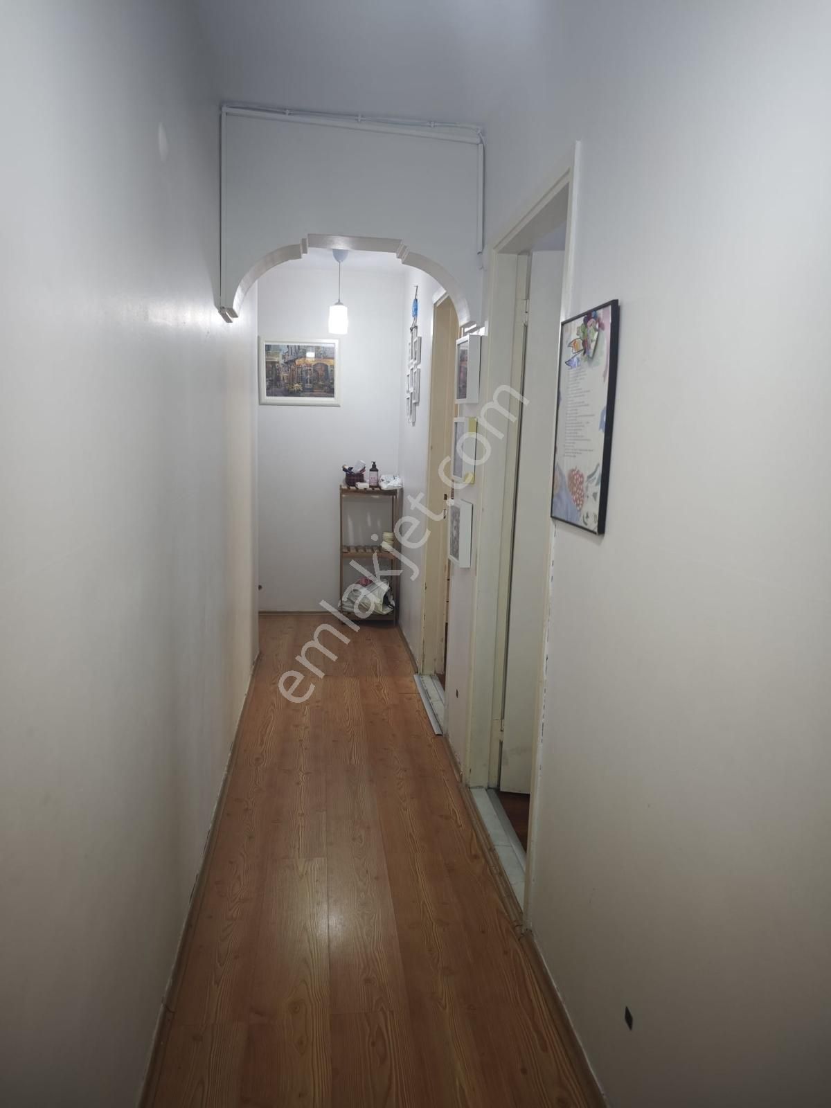 Göztepe Metro Yakını Otoparklı Doğalgazlı Köşe 2.arakat 3+1 - Görsel 22