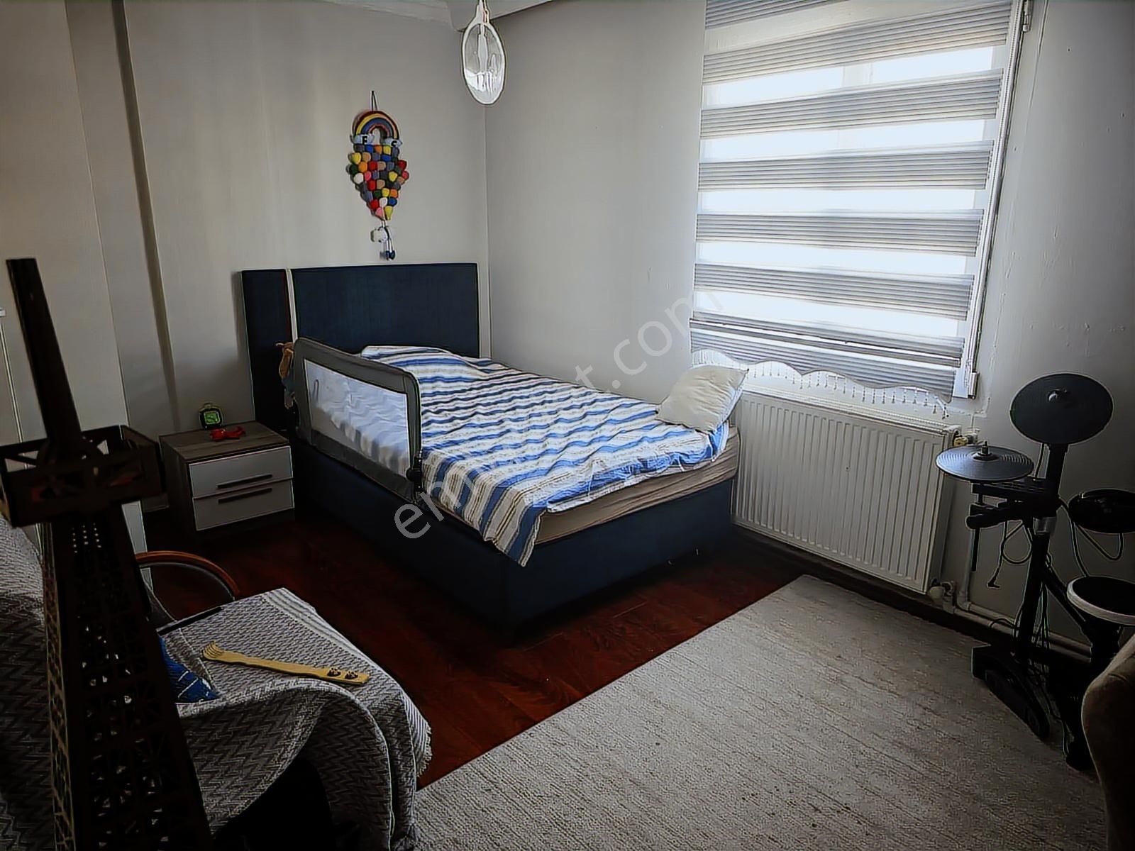 Göztepe Metro Yakını Otoparklı Doğalgazlı Köşe 2.arakat 3+1 - Görsel 32