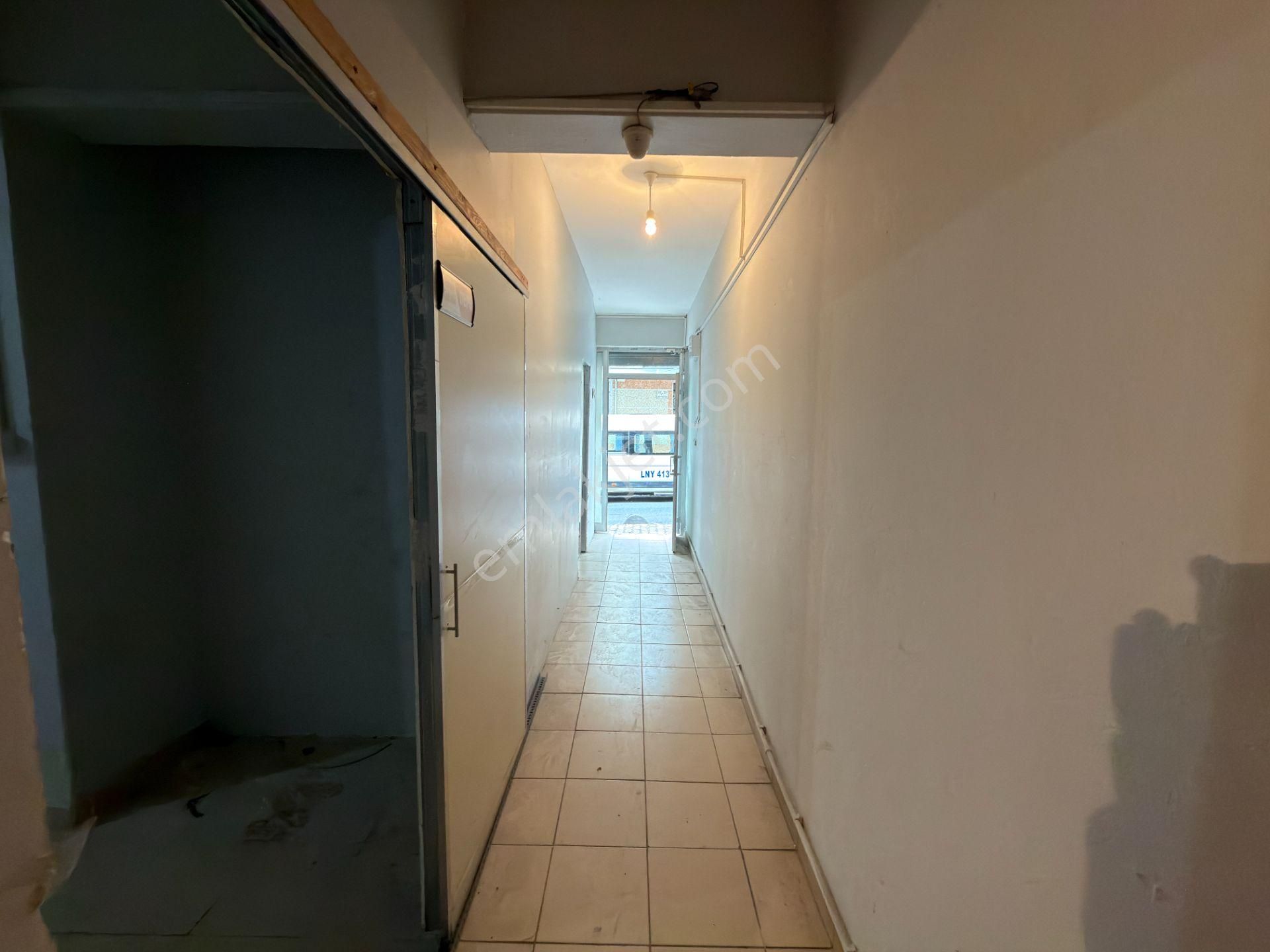 Güneşli Mahallesinde Düz Giriş Kiralık Dükkan - Görsel 8