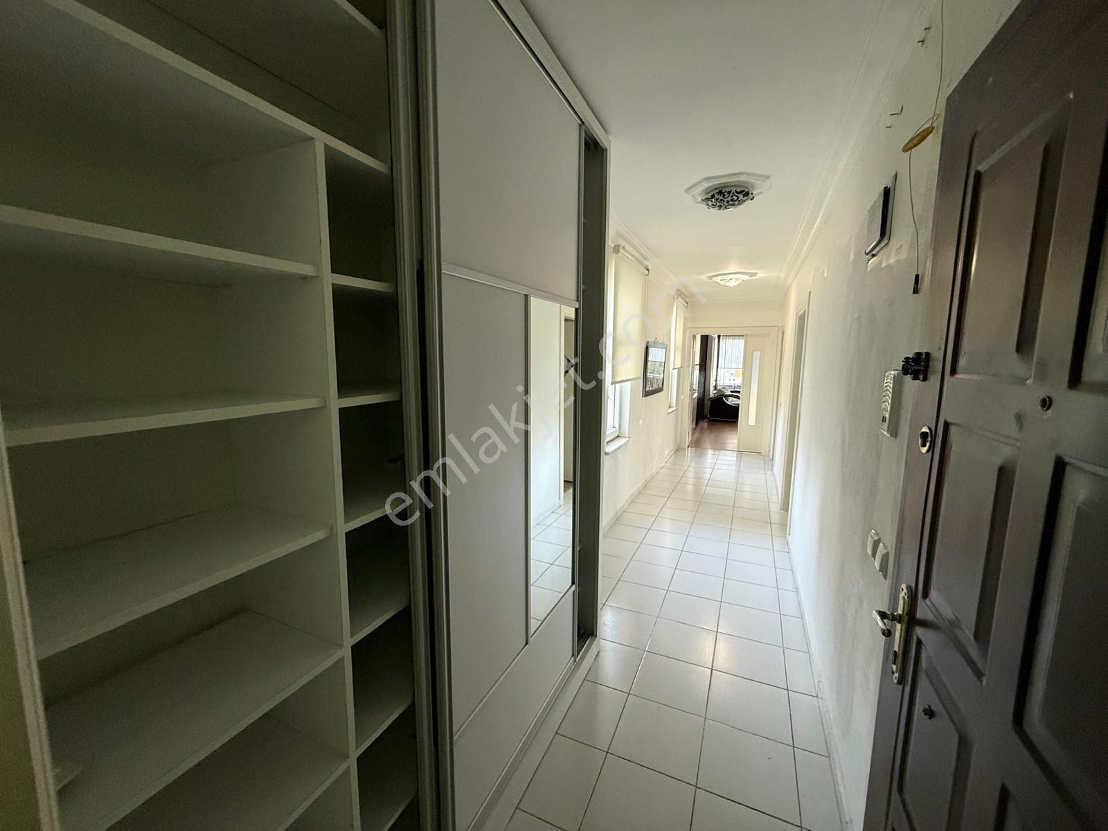 Antalya Konyaaltı Limanda Site İçi 150m2 3+1 Full Eşyalı Kiralık Daire - Görsel 16