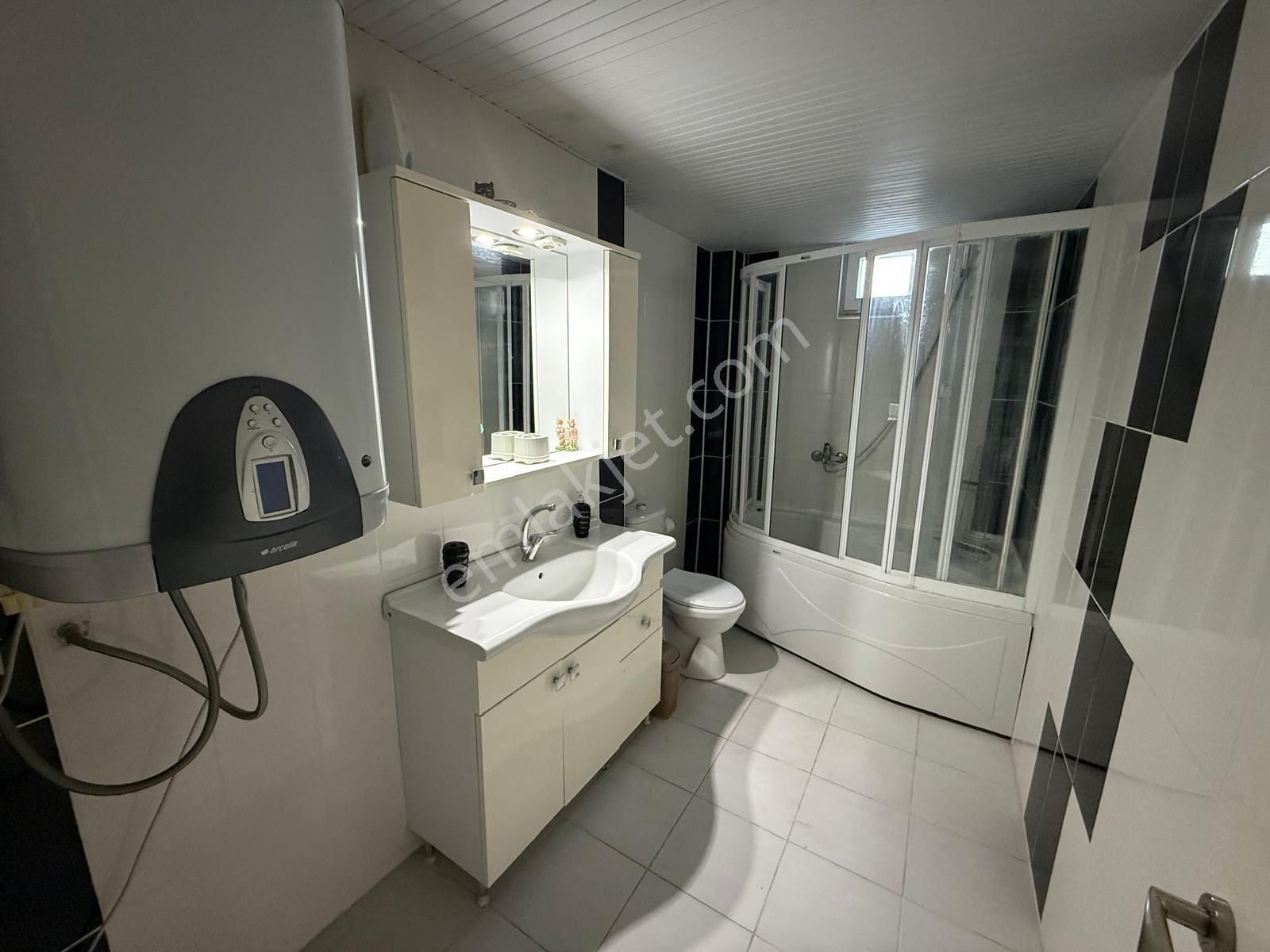 Antalya Konyaaltı Limanda Site İçi 150m2 3+1 Full Eşyalı Kiralık Daire - Görsel 15