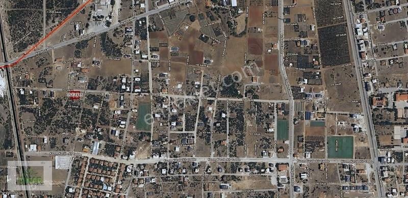 Döşemealtı Yeniköyde 395 M2 Satılık Arsa