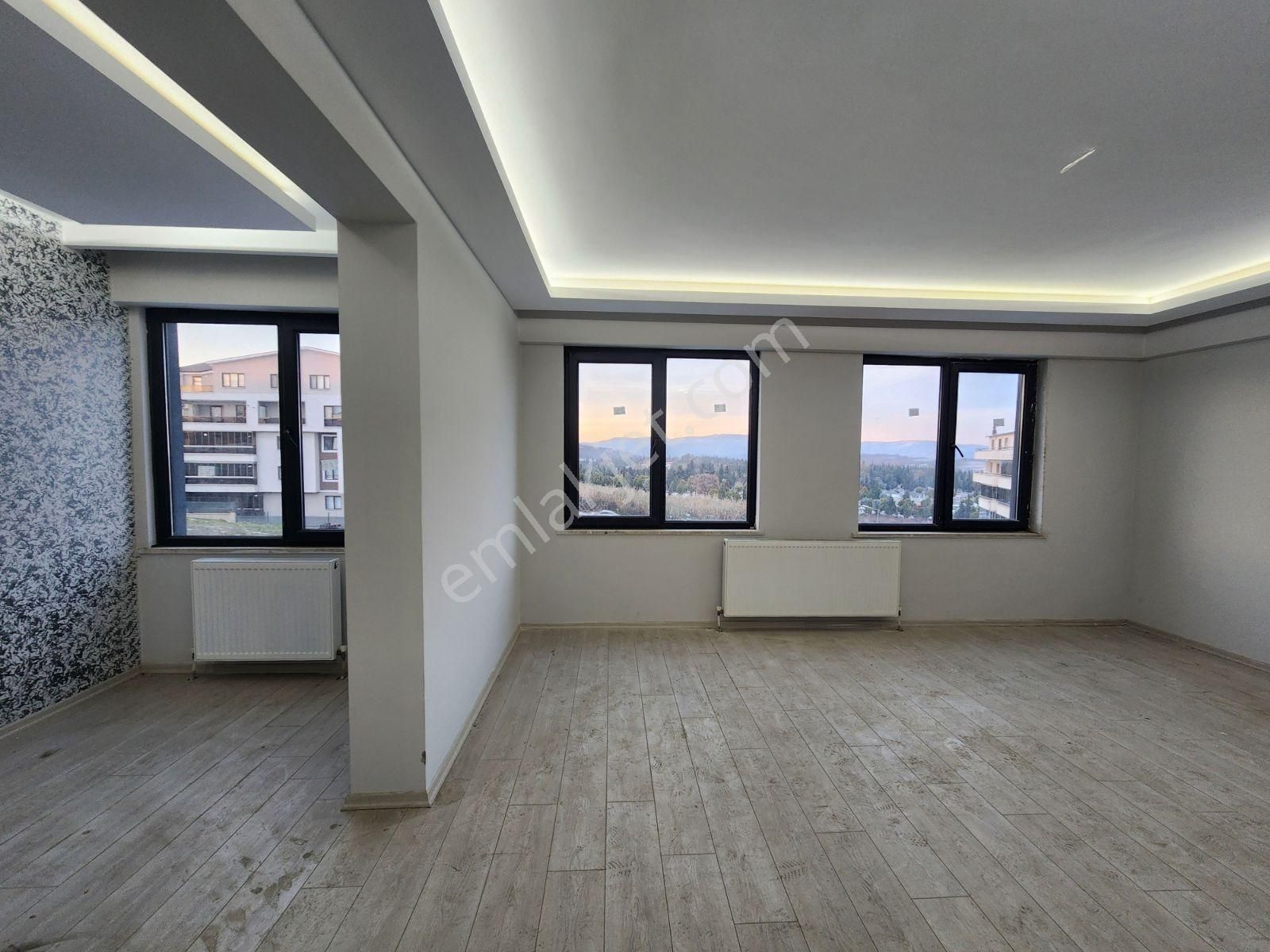 Hamitlerde 270 M2 4+1 Lüks Manzara Ve Teraslı Dubleks - Görsel 34