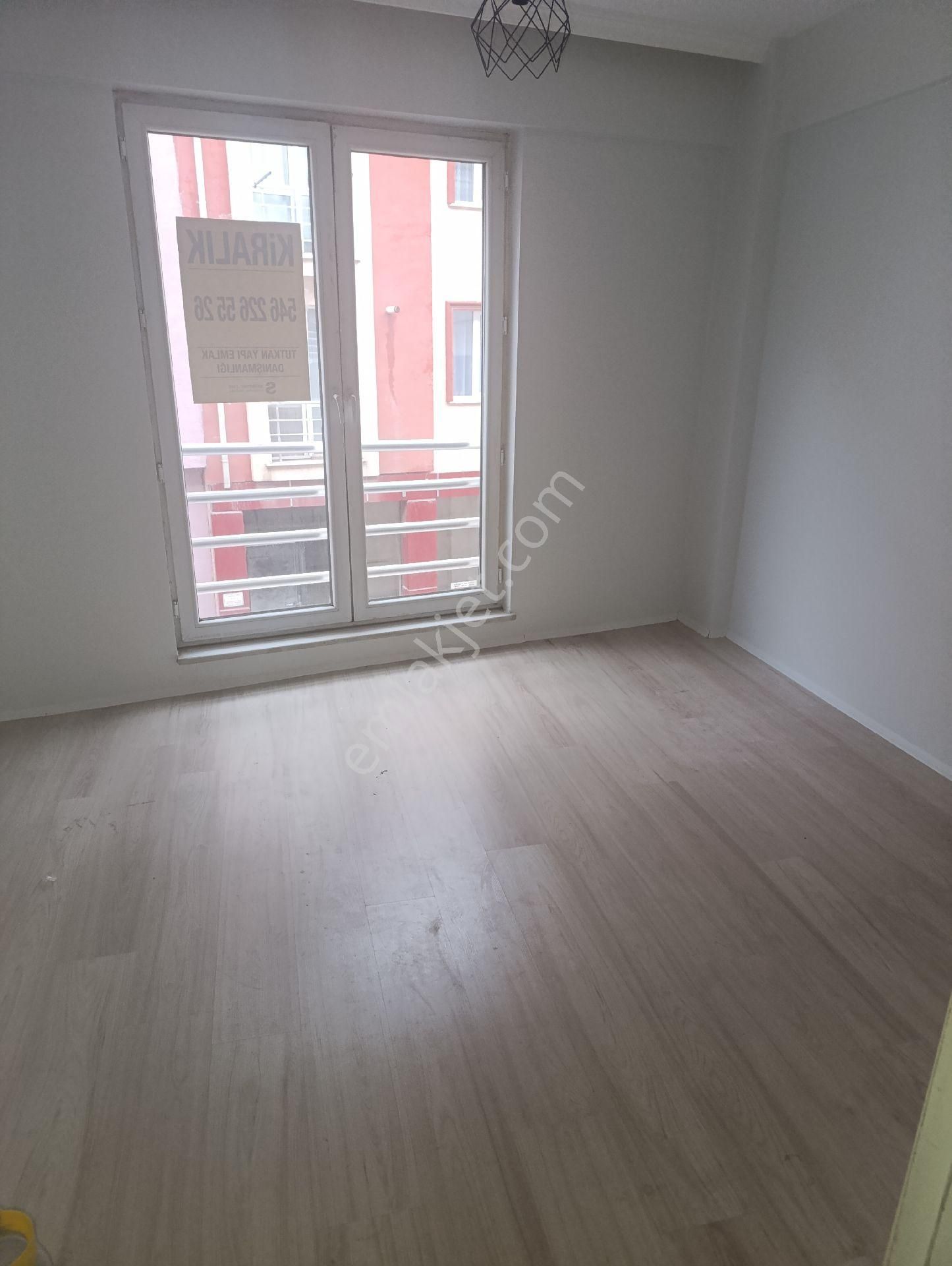 Derman Cd Üstü 1+1 Teraslı Ayrı Mutfaklı Daire Kombili - Görsel 8