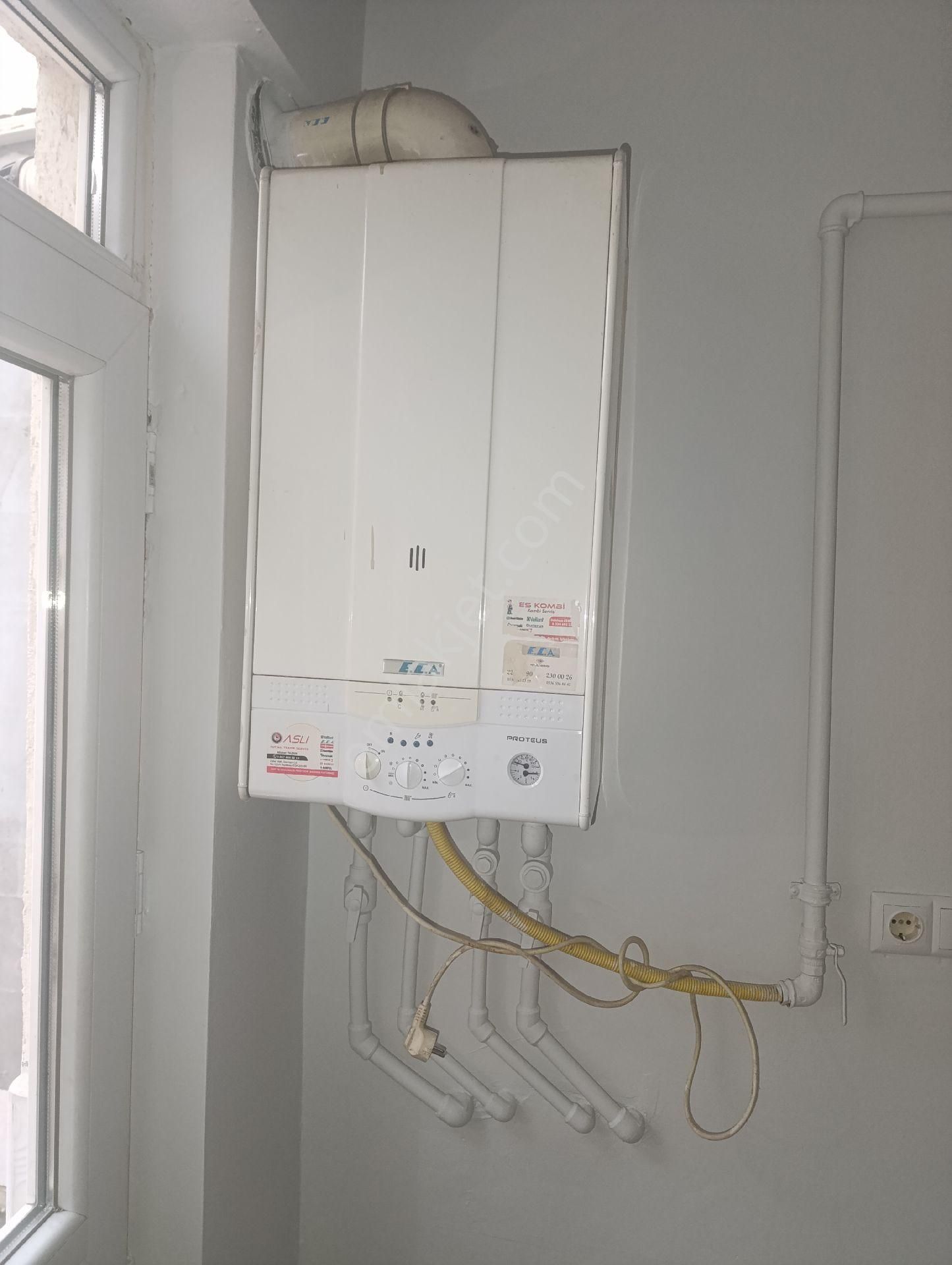 Derman Cd Üstü 1+1 Teraslı Ayrı Mutfaklı Daire Kombili - Görsel 5