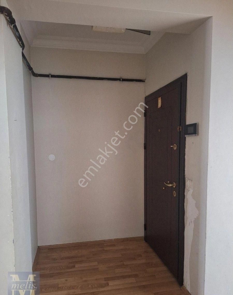 Şirintepe Mahallesi Yeni Yapılan Avm Karsısında 3+1 Kombili Bakımlı Daire - Görsel 3