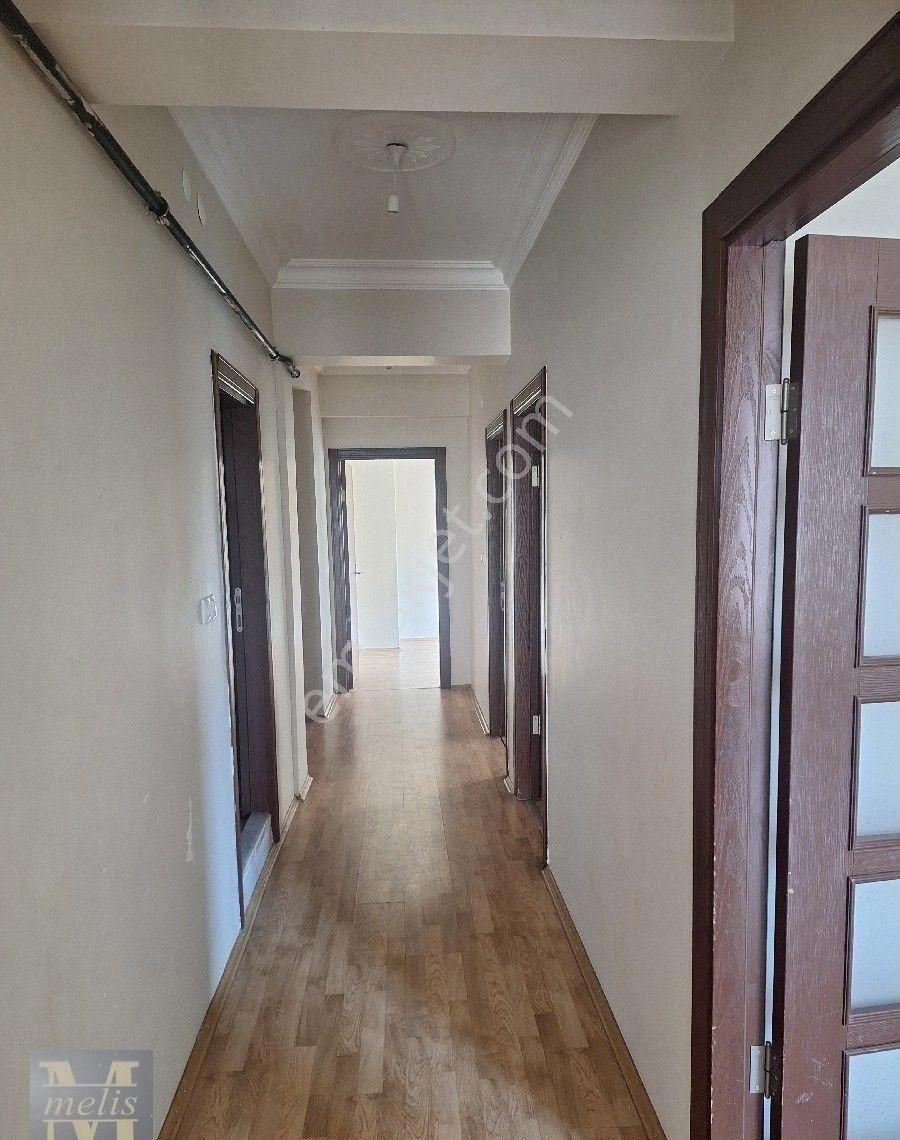 Şirintepe Mahallesi Yeni Yapılan Avm Karsısında 3+1 Kombili Bakımlı Daire - Görsel 4