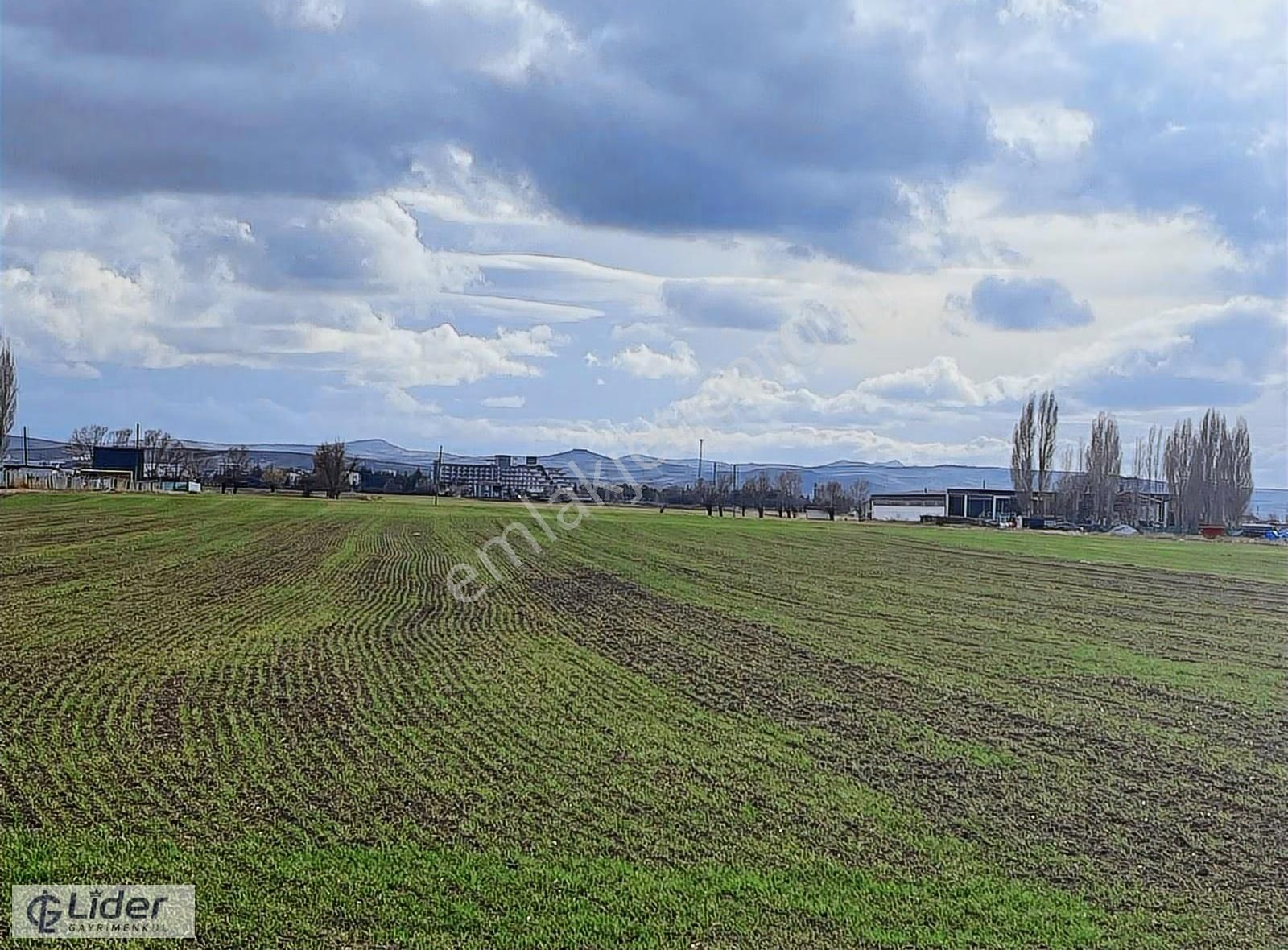 /lider Gayrimenkul'den Büğdüz Mah 291m2 Villa İmarlı Arsa / - Görsel 27