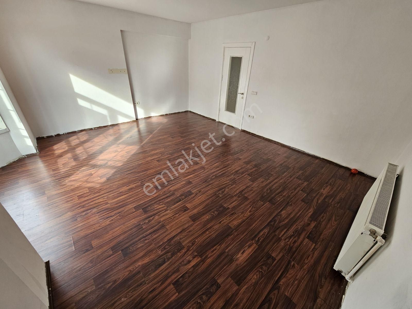 Alper Alkan'dan Elalmış Cad.3 Bina Arakat 3+1 Daire - Görsel 21