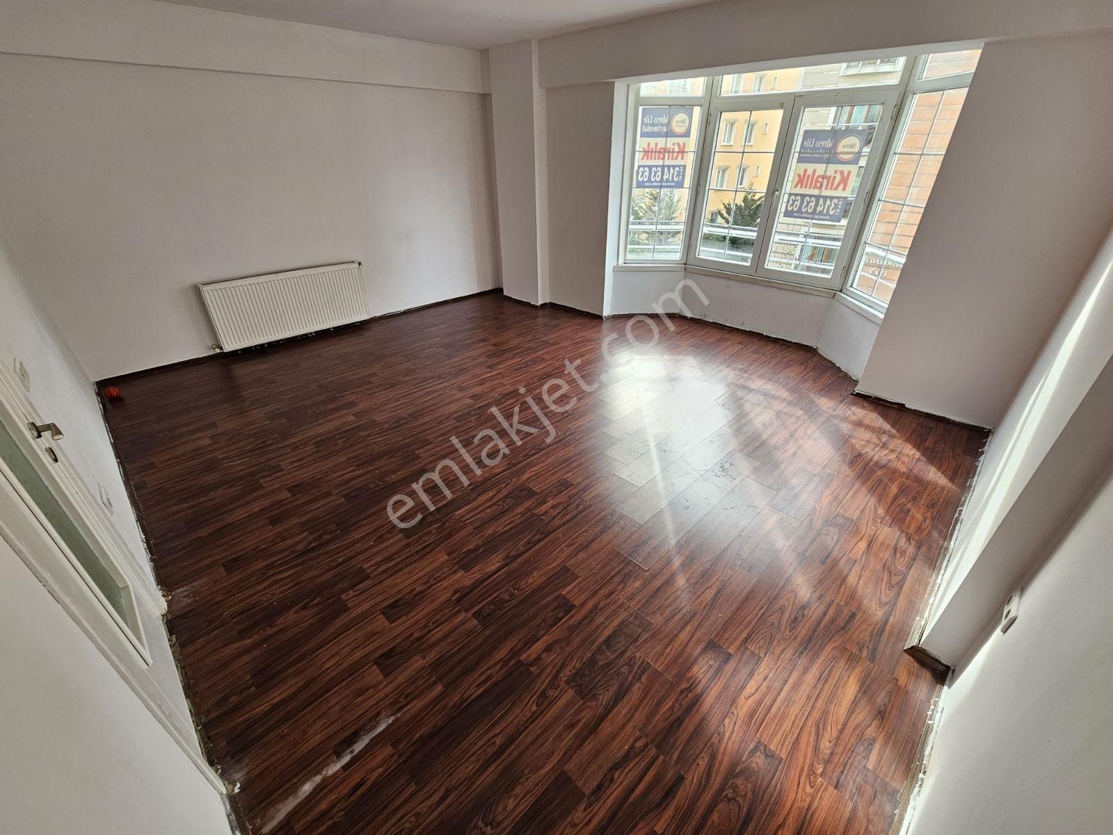 Alper Alkan'dan Elalmış Cad.3 Bina Arakat 3+1 Daire - Görsel 3