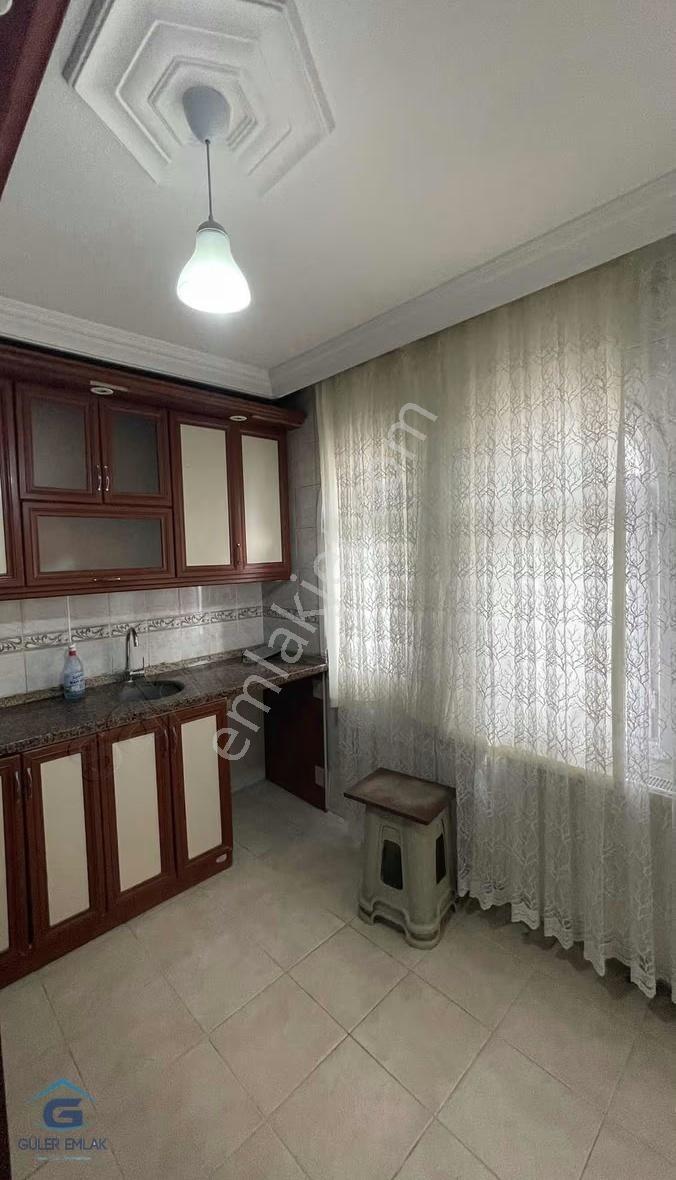 Cumhuriyet Mahallesinde Eski Manisa Yolu Üzerinde Teraslı Daire - Görsel 7