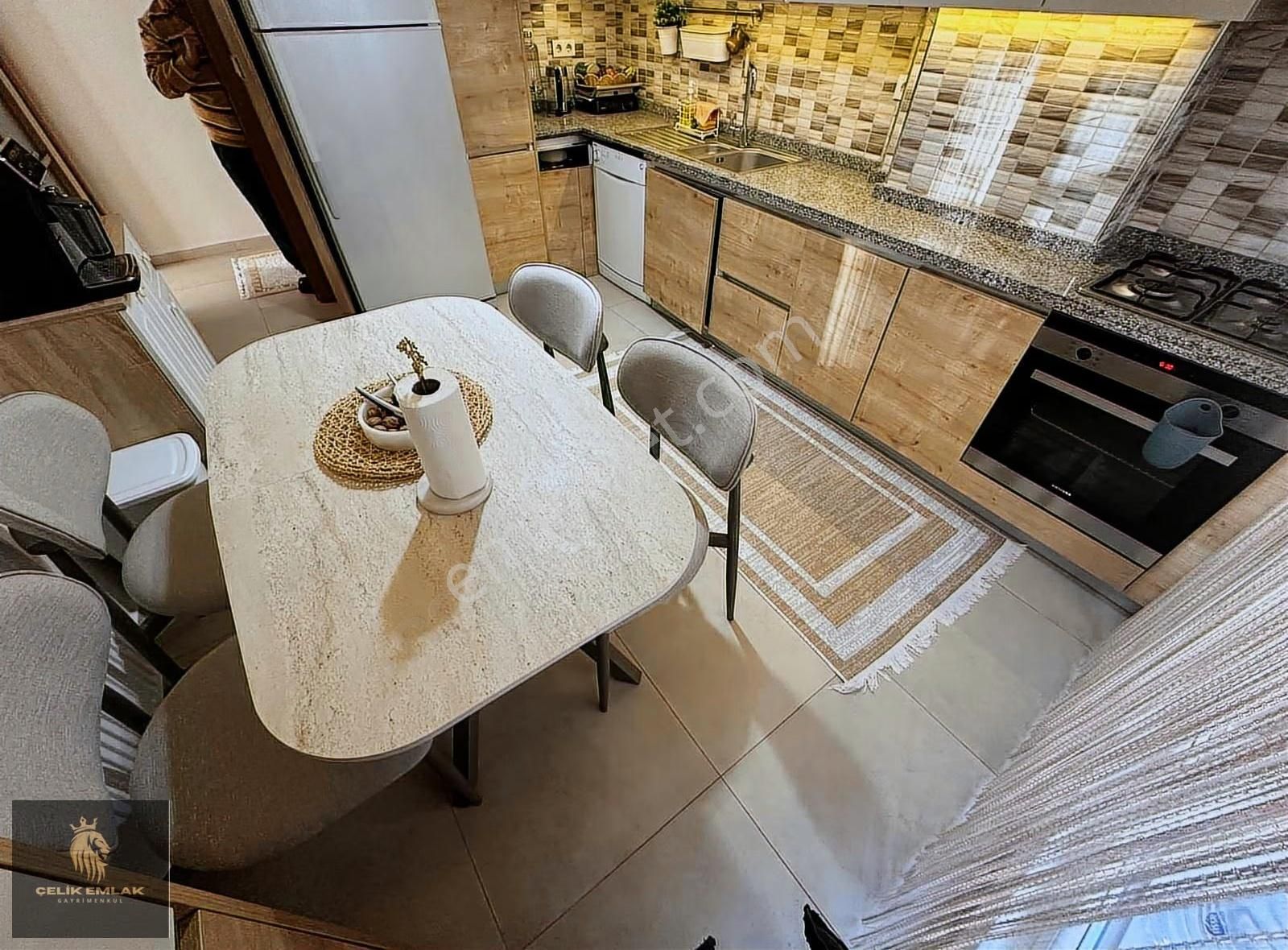 Ümraniye Tantavi Mahallesi'nde 3+1 Satılık Daire - Görsel 6