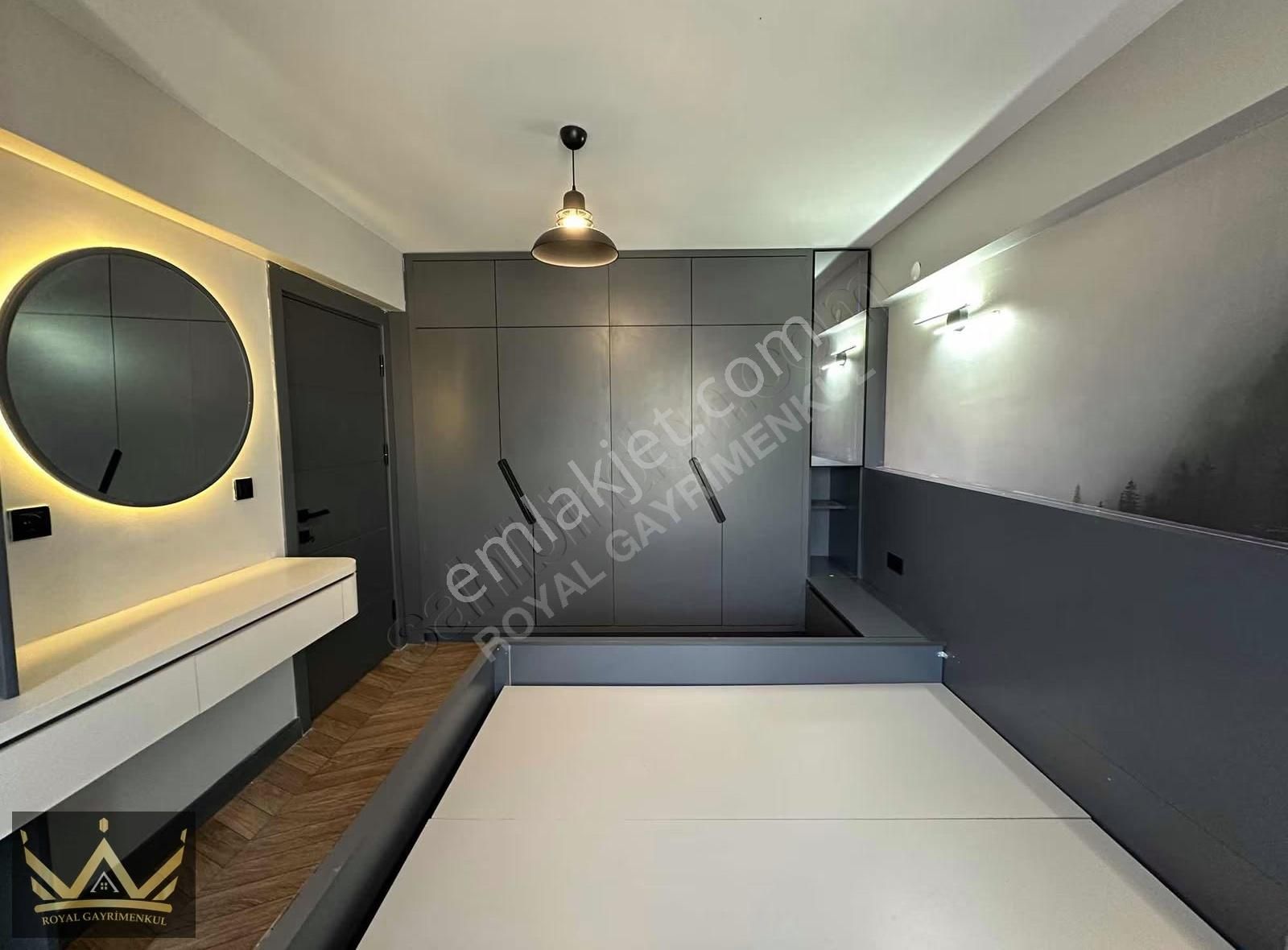 Royal Den Çarşı Merkezinde Ultra Lüks Kiralık 1+1 - Görsel 2