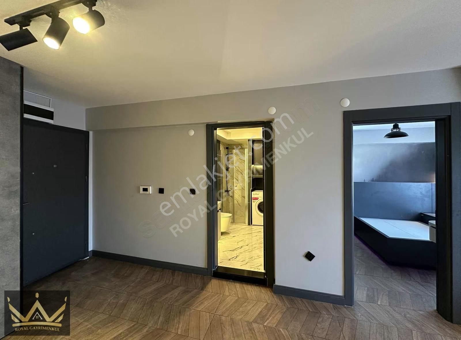 Royal Den Çarşı Merkezinde Ultra Lüks Kiralık 1+1 - Görsel 23
