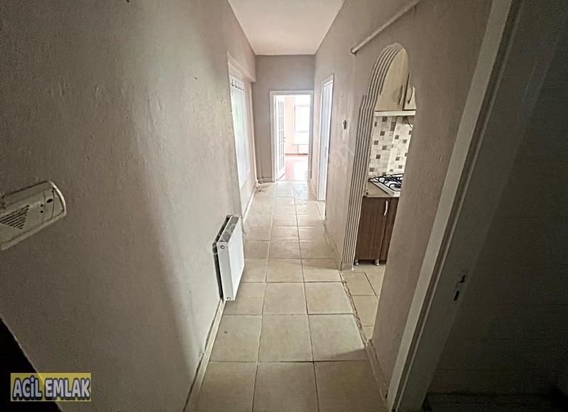 Acil Emlaktan Kalaba Nesrin Sokakta Bağımsız Salon Ön Cephe - Görsel 6