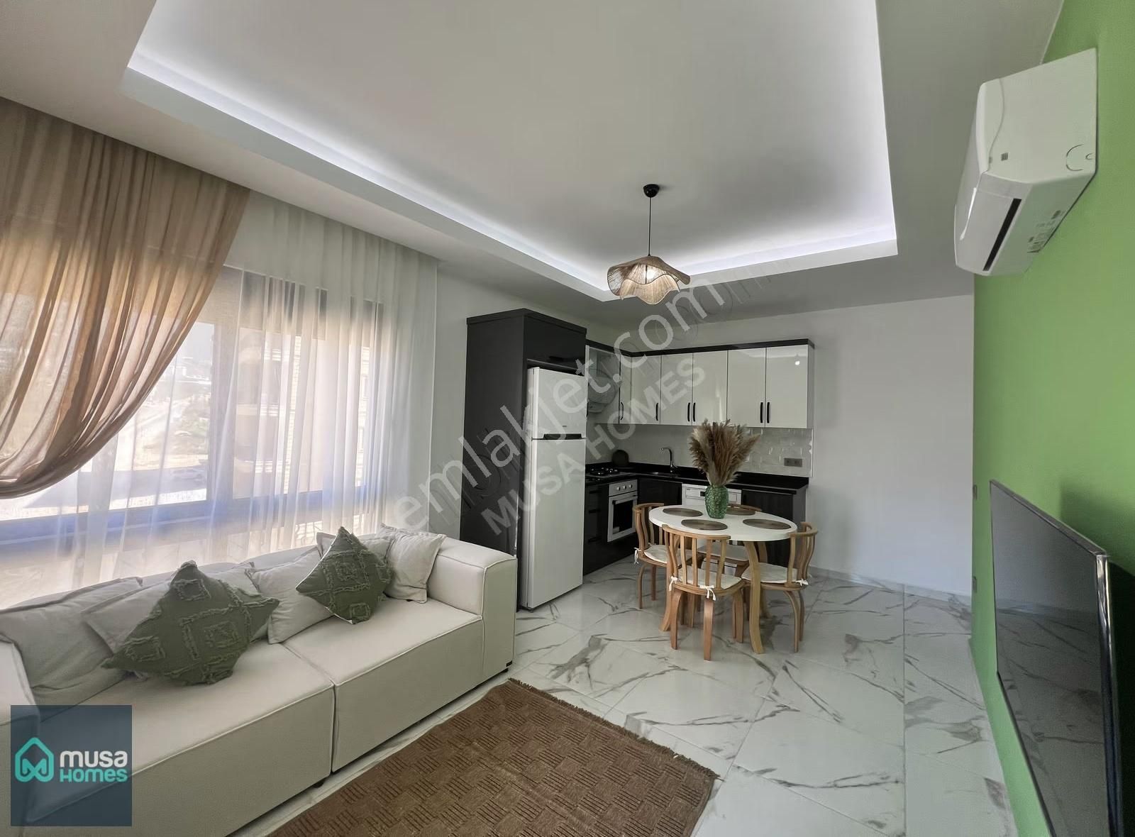 Alanya Mahmutlarda Merkezi Konumda Denize 600 M Full Eşyalı 1+1