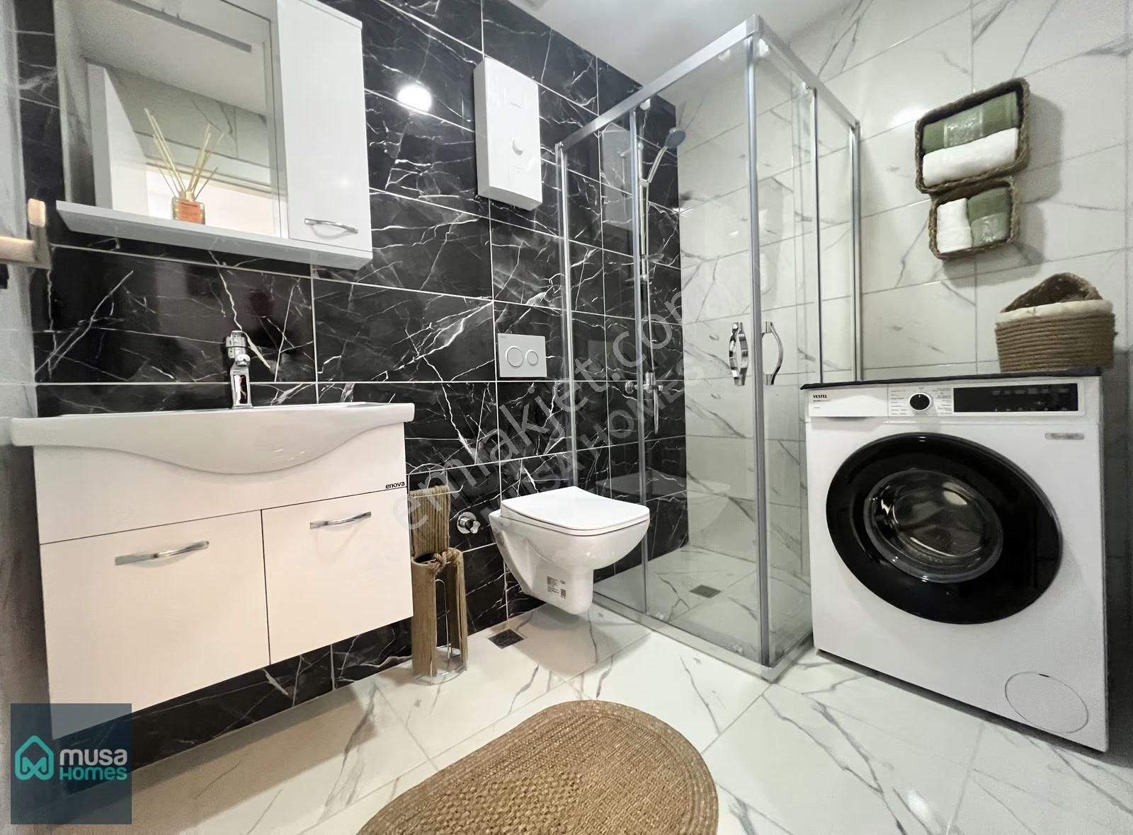 Alanya Mahmutlarda Merkezi Konumda Denize 600 M Full Eşyalı 1+1 - Görsel 3