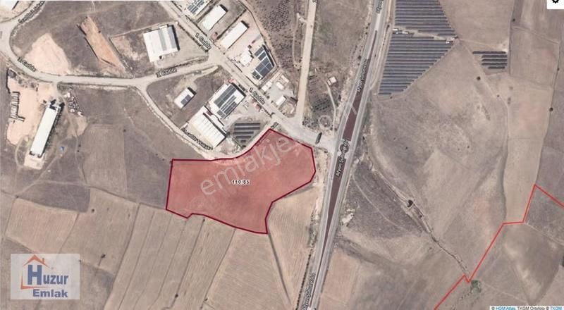 Şuhut Organize Sanayi Bölgesinde Satılık Tarla..!