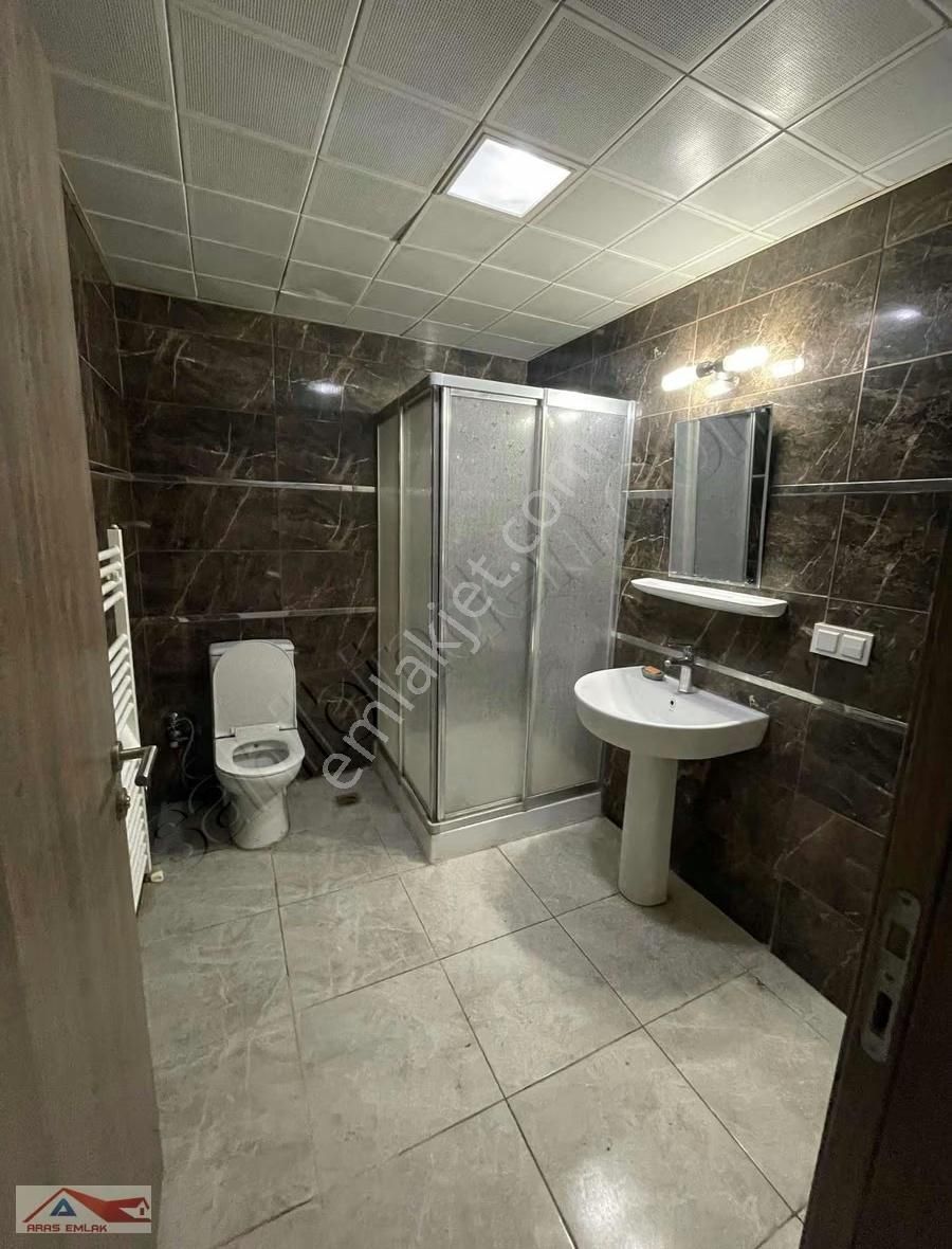 Tokide Site İçi Köşe Başında 2+1 Boyası Yapılacak Ara Kat Ferah - Görsel 17