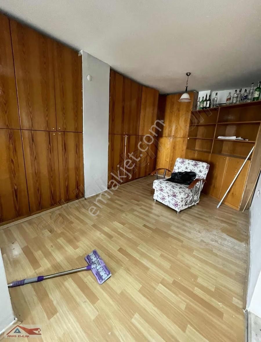 Çarşının Ortasında Katta Asansörlü Ferah Merkezde Daire - Görsel 10