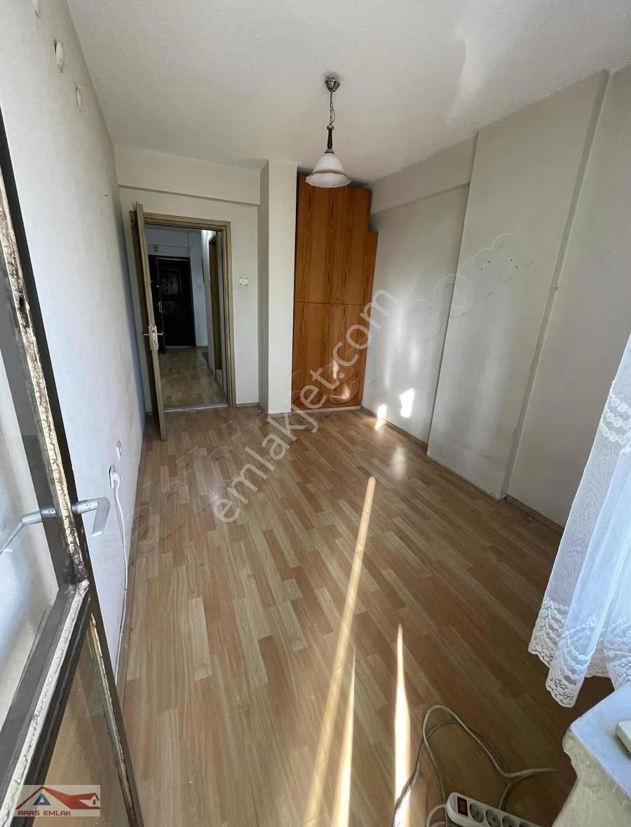 Çarşının Ortasında Katta Asansörlü Ferah Merkezde Daire - Görsel 9