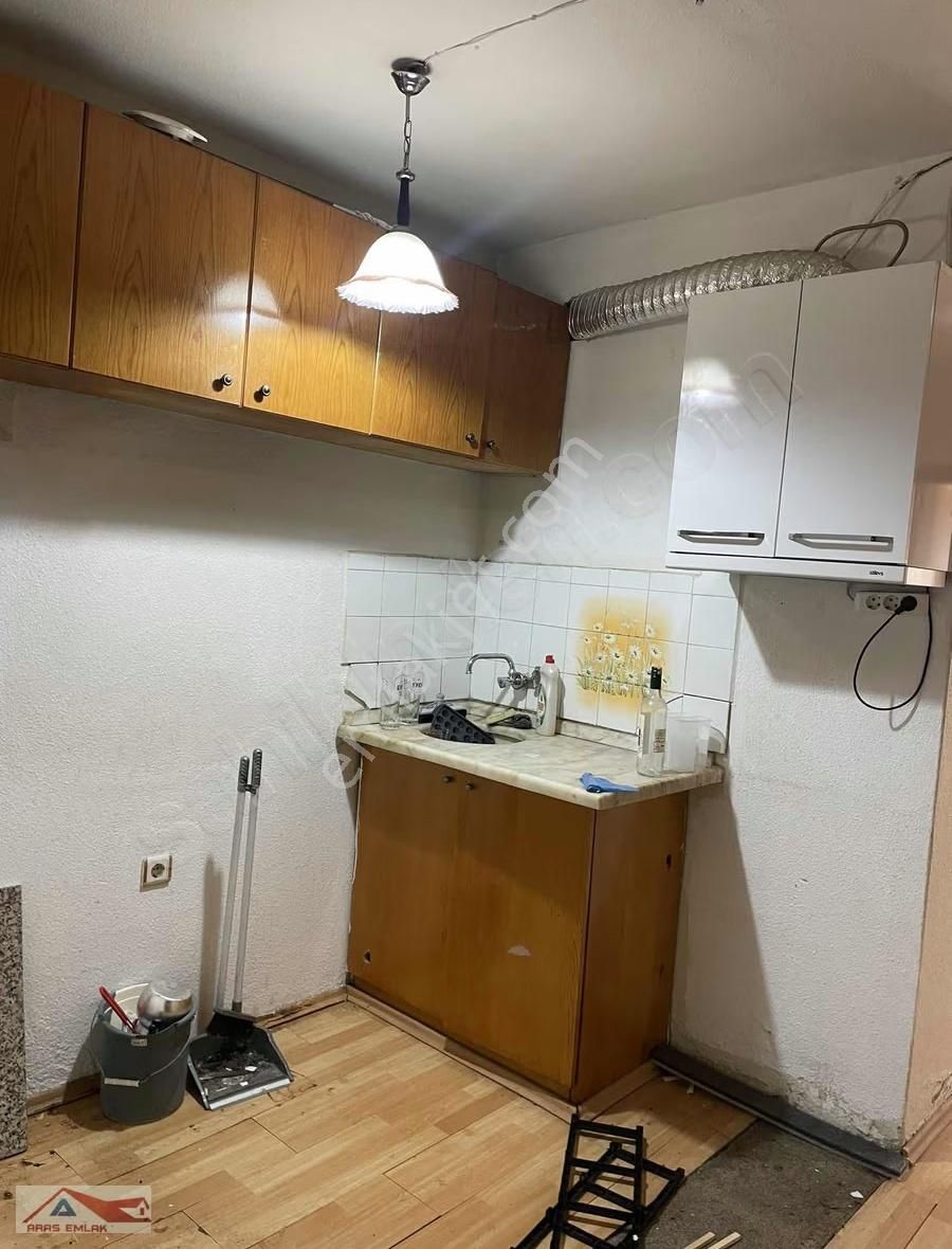 Çarşının Ortasında Katta Asansörlü Ferah Merkezde Daire - Görsel 14