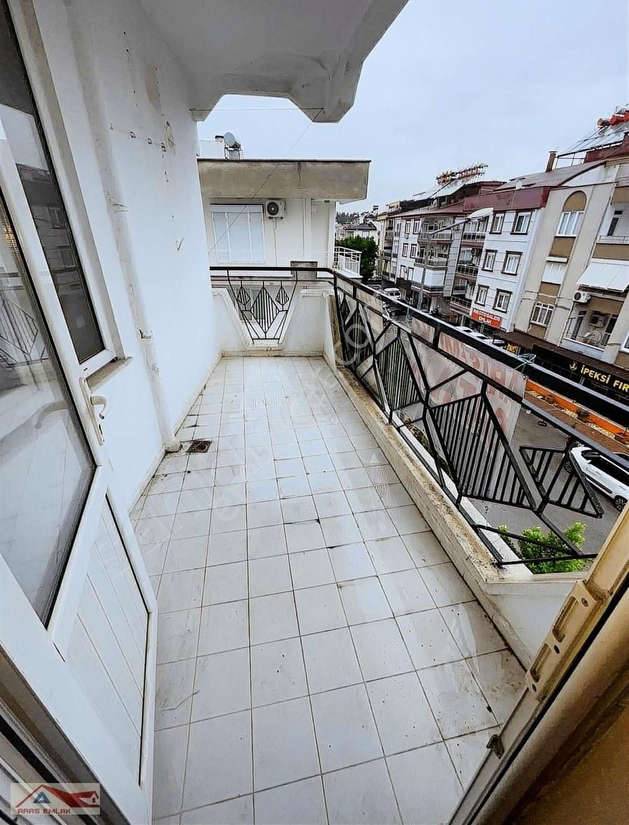 Şehrin Ortasında 150m2 Asansörlü Geniş Full Kredi Kaçmaz Gbk - Görsel 29