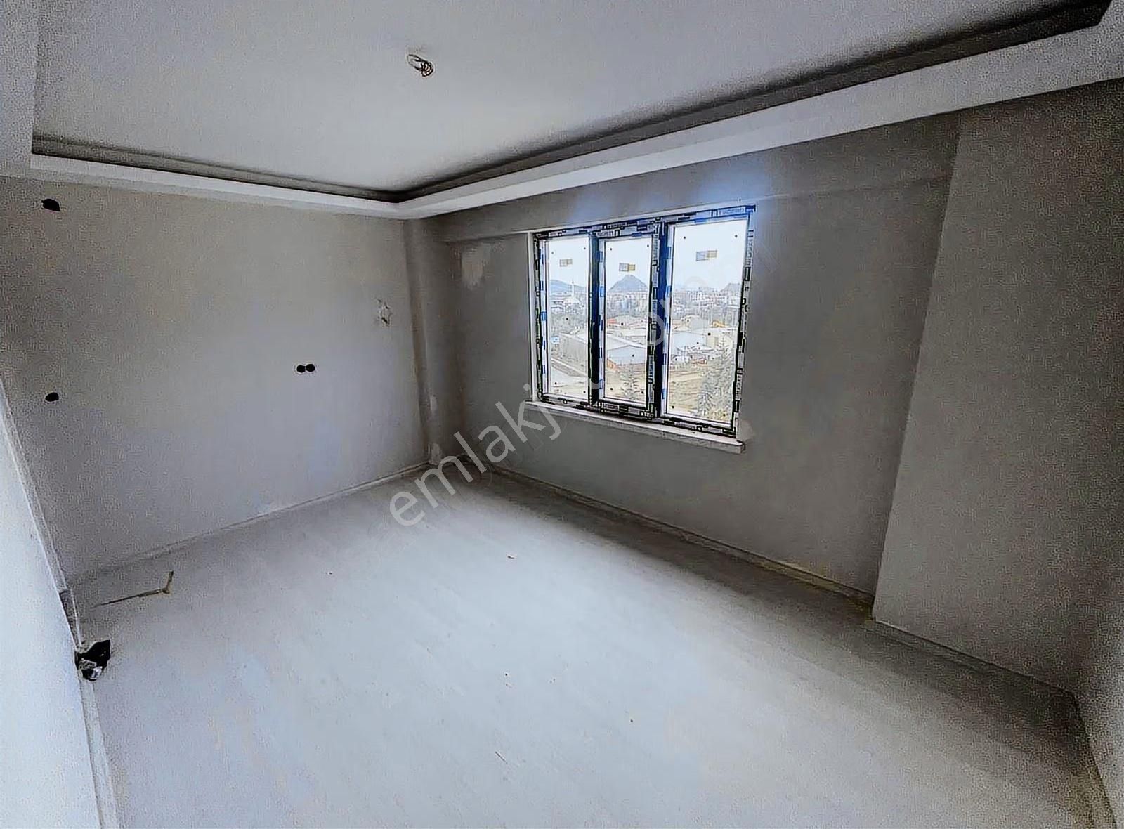 Güvenevler Mah. 3+1 Sıfır Daire Okul-park Afyon-şehir Merkezinde - Görsel 2