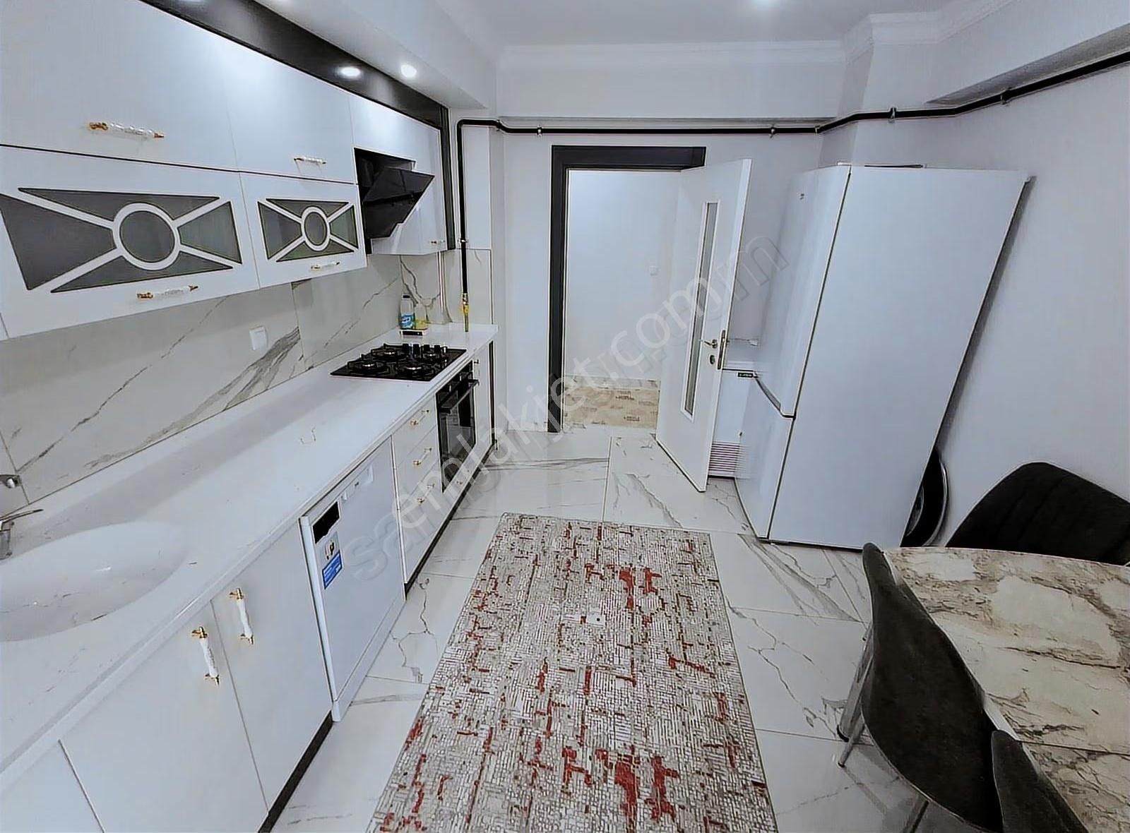 Satılık 3+1 Yeni Lüks Daire Arakat Güney Ebeveyn Kiler Mareşal - Görsel 9